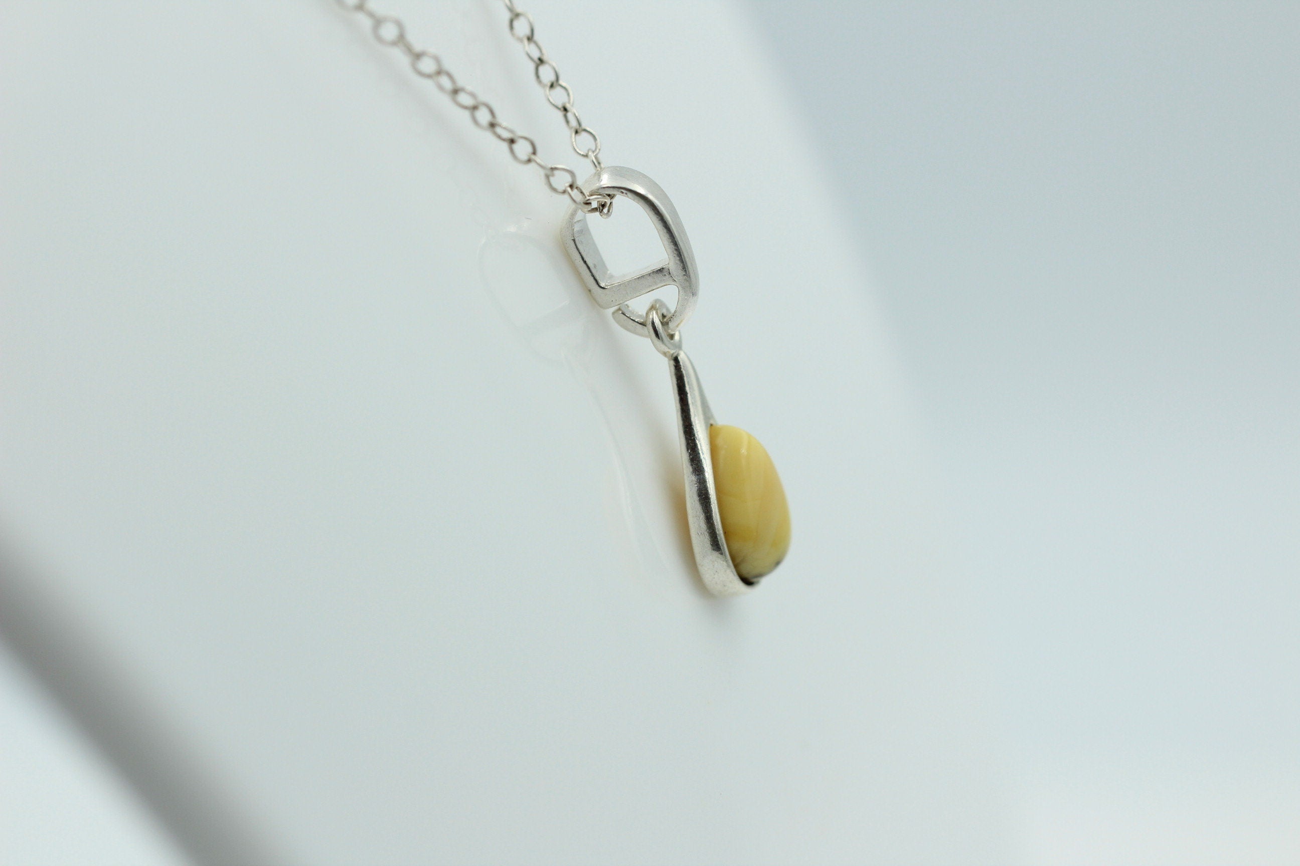 Bernstein Anhänger 925 Silber Collier Kette edel und schön Traum eines Anhängers