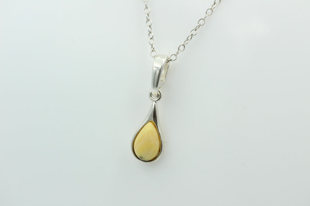 Bernstein Anhänger 925 Silber Collier Kette edel und schön Traum eines Anhängers