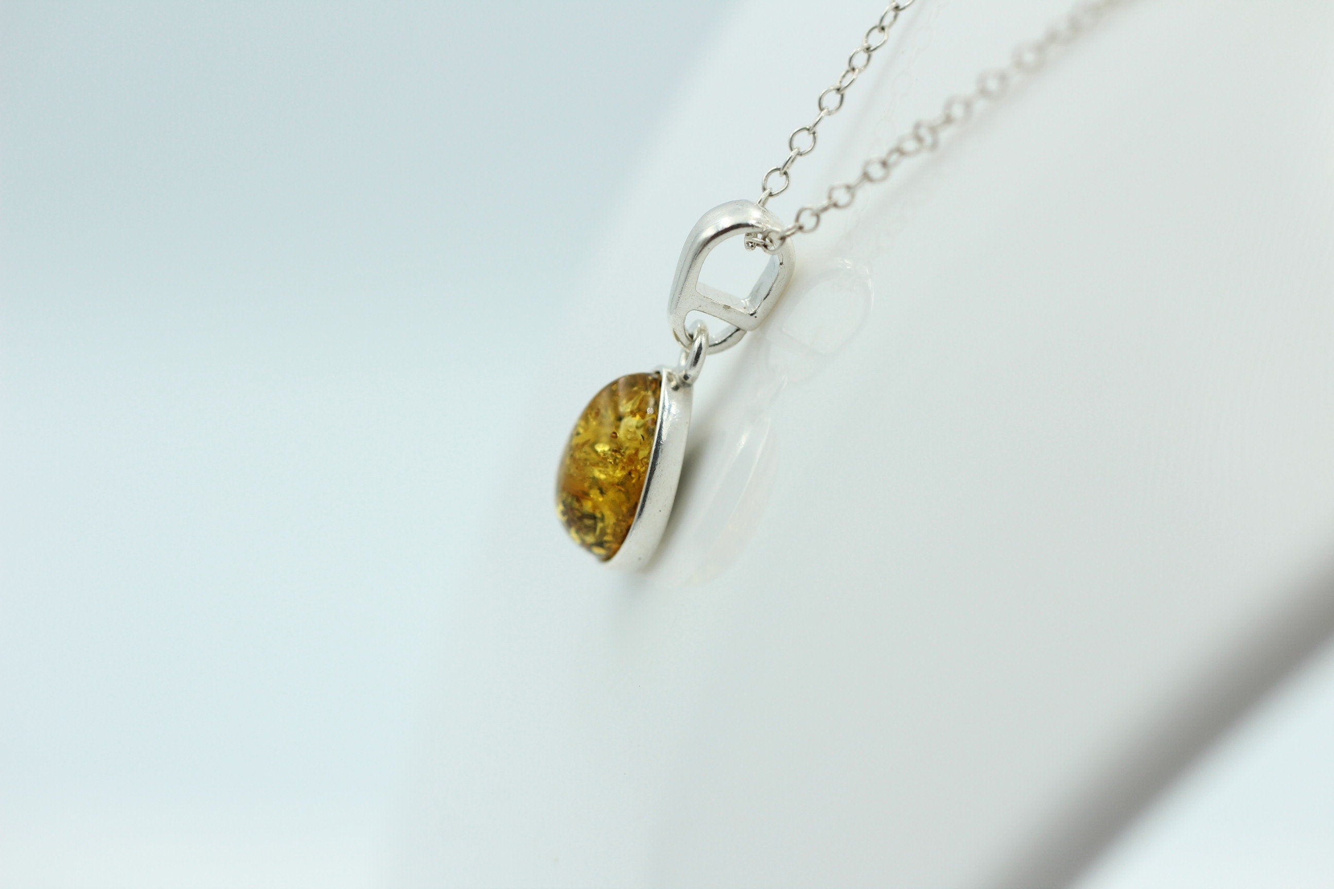 Bernstein Anhänger 925 Silber Collier Kette edel und schön Traum eines Anhängers