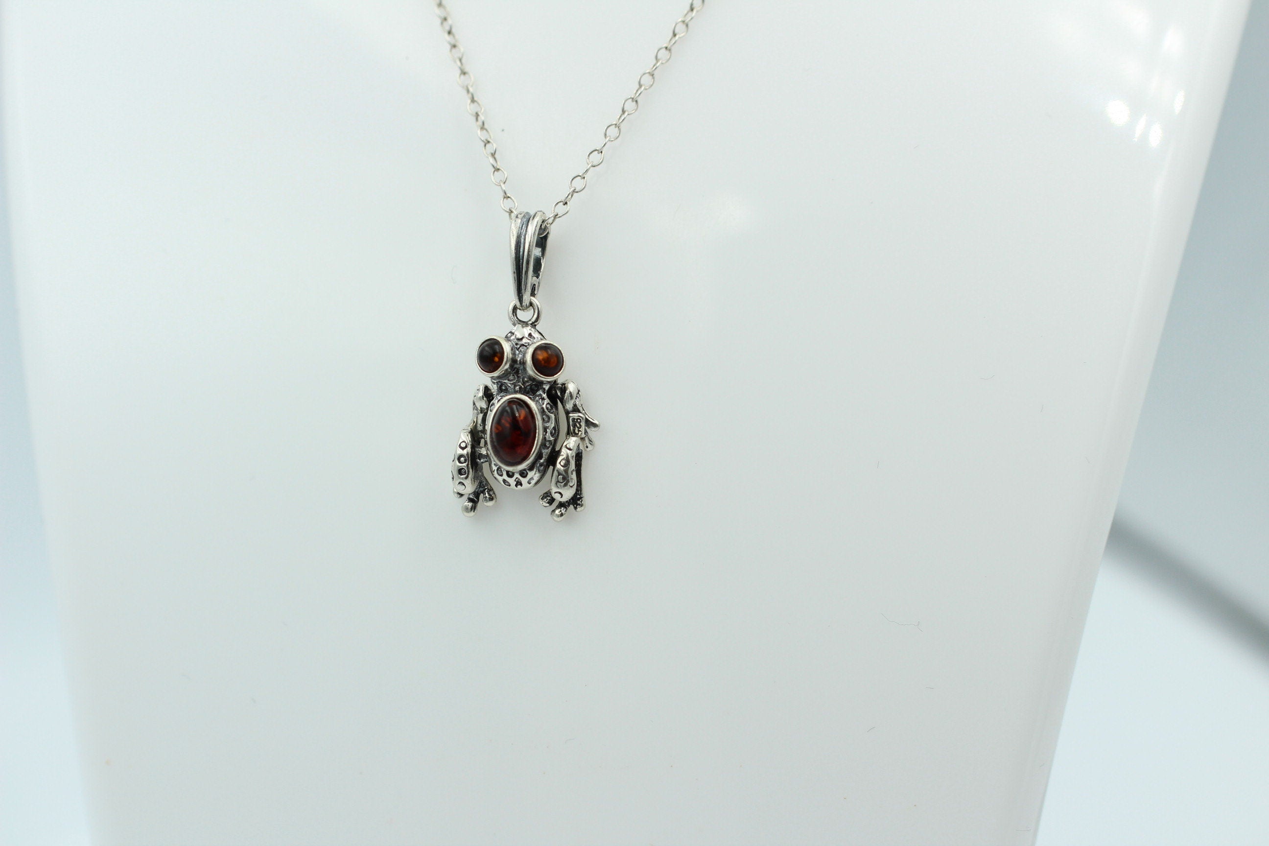 Froschanhänger Bernstein bewegliche Glieder 925 Silber Collier Kette Top Frosch