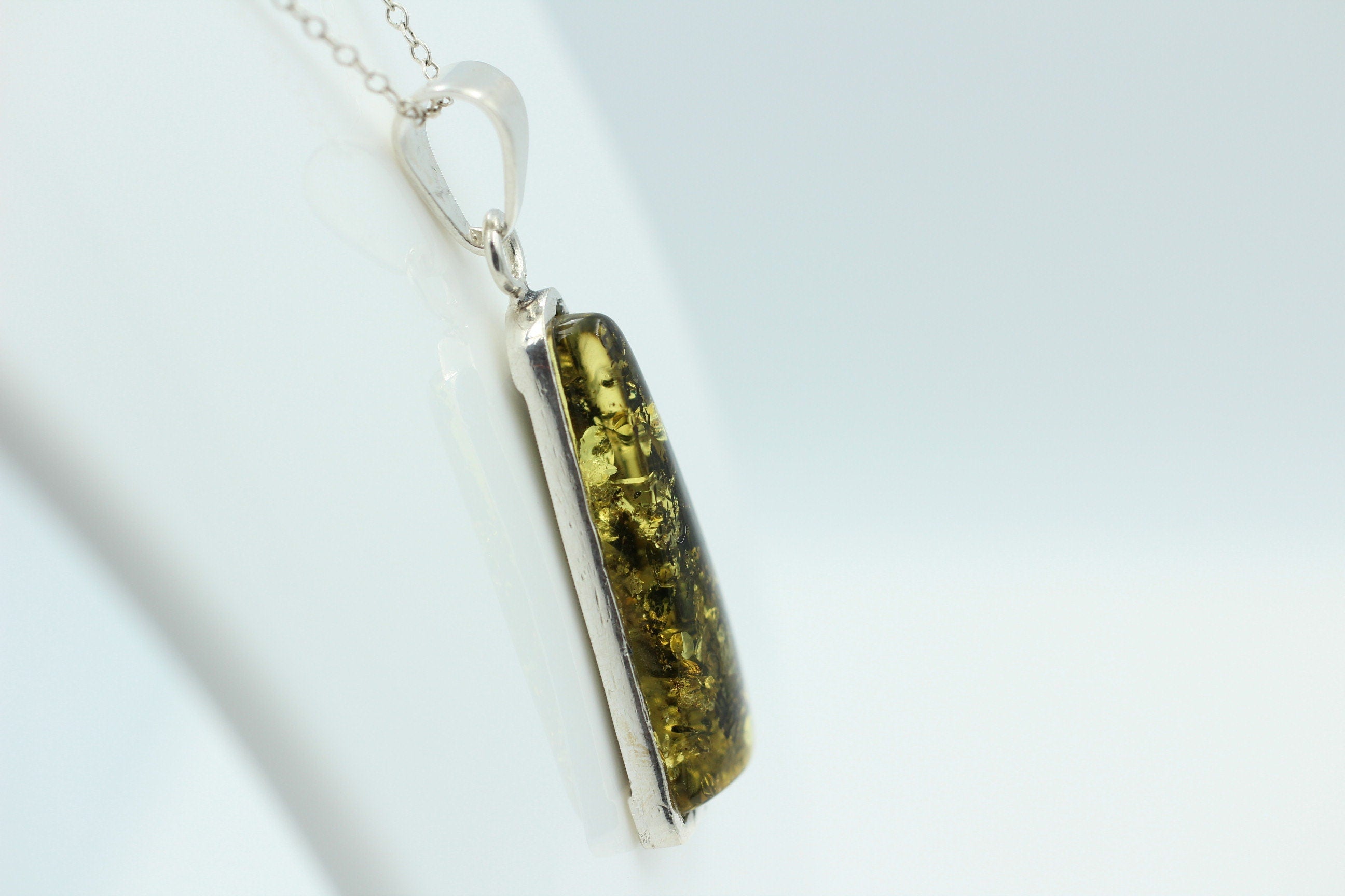 Bernstein Anhänger grün 925 Silber grüner Bernstein Collier Kette Design pur Top