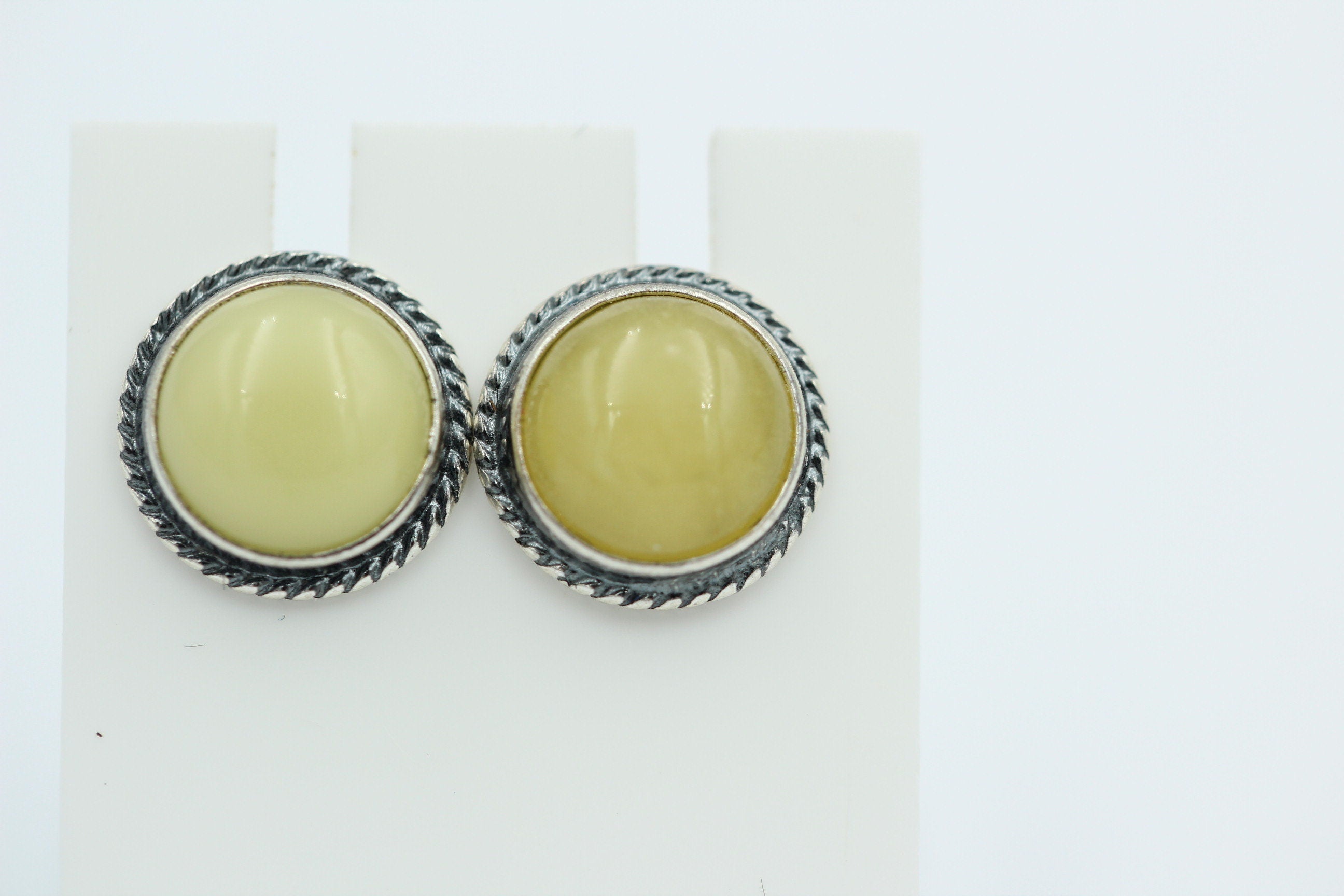 Edle chremfarbene Bernstein Ohrstecker 925 Silber Ohrschmuck Bernstein Letland