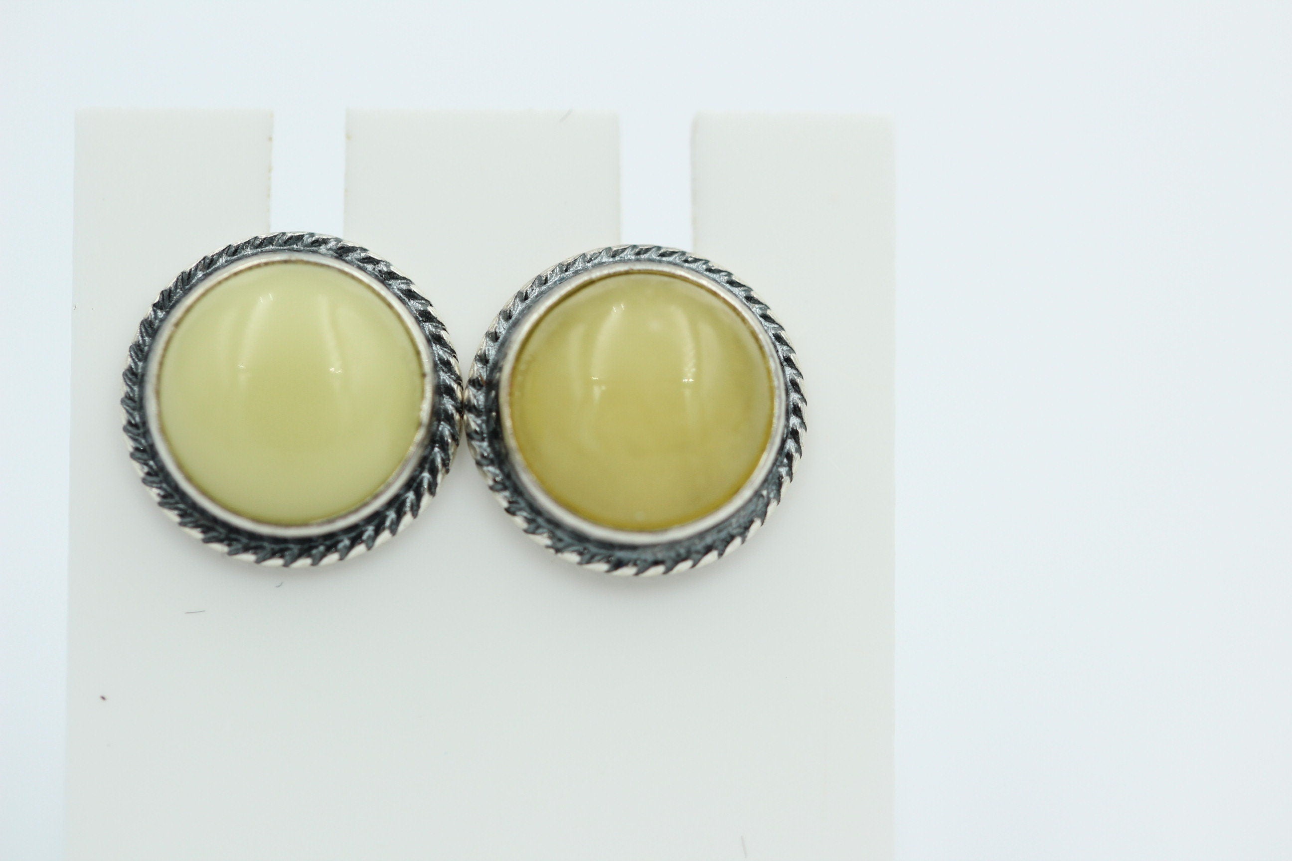 Edle chremfarbene Bernstein Ohrstecker 925 Silber Ohrschmuck Bernstein Letland