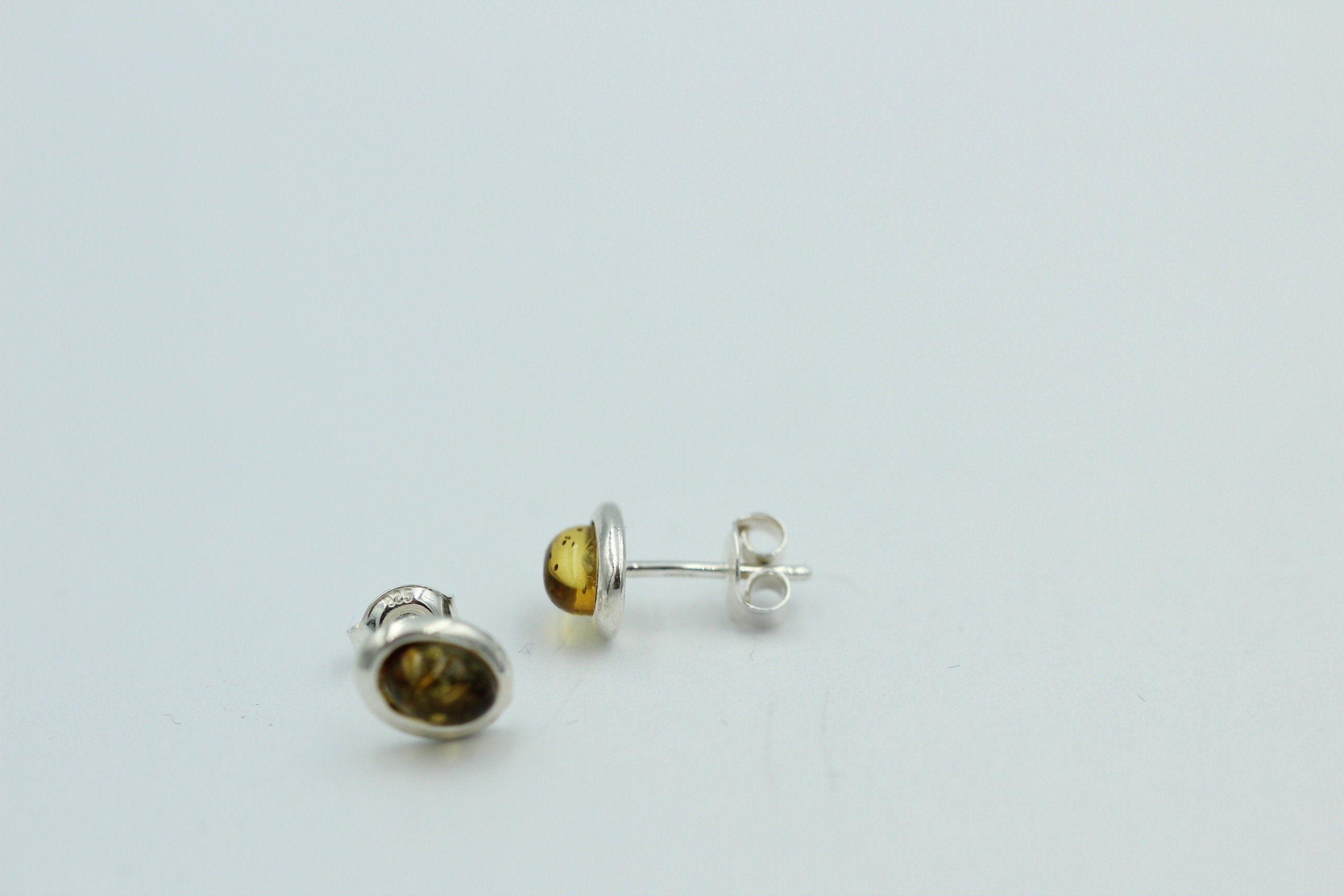 Edle grüner Bernstein Ohrstecker 925 Silber Ohrschmuck Bernstein aus Letland