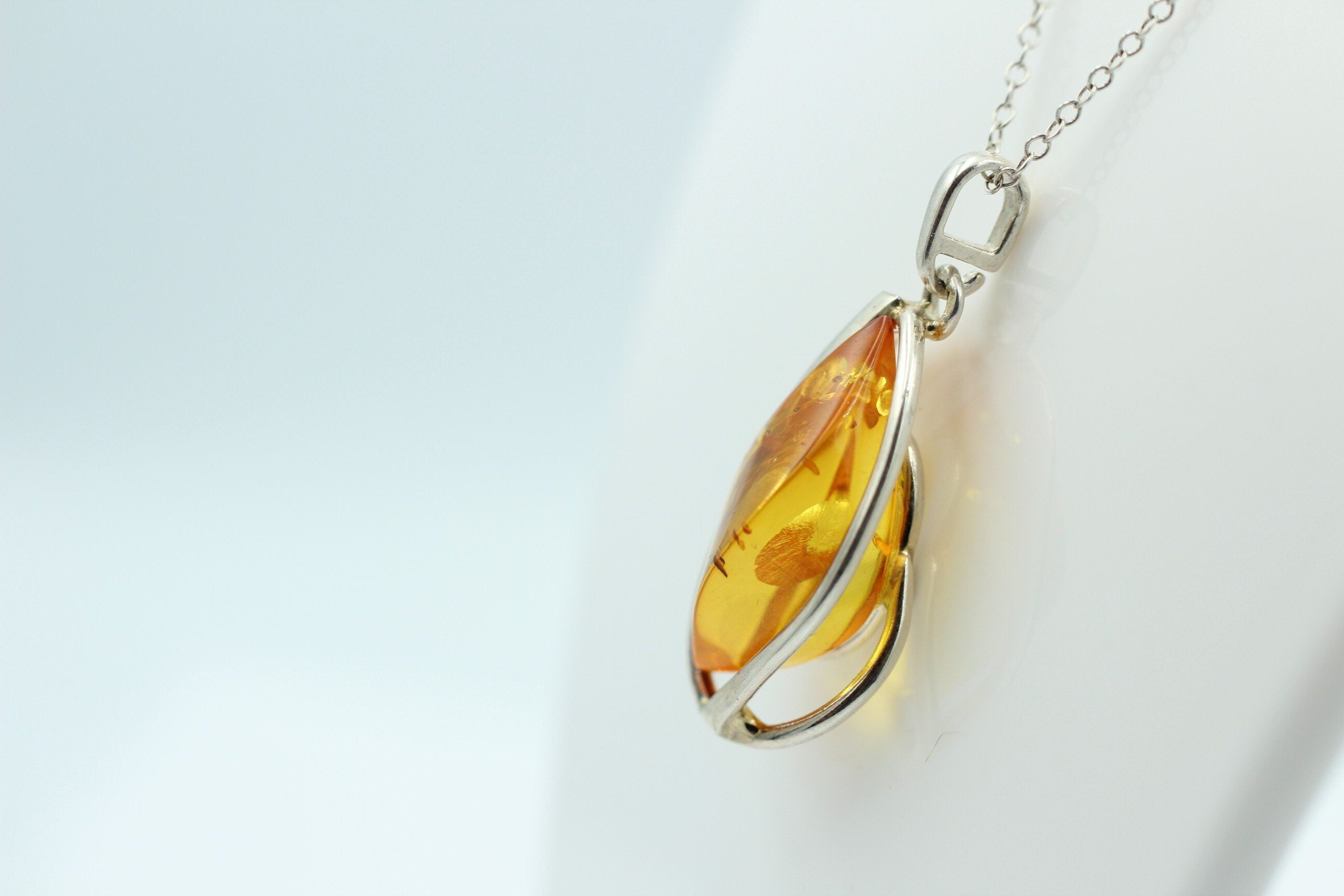 Design Bernstein Anhänger 925 Silber Collier Kette Bernsteinanhänger Top