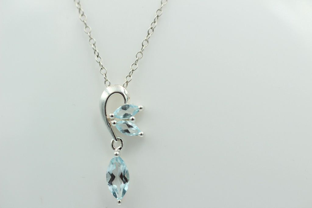 Edler 1,2 Carat Blautopas Design Anhänger 925 Silber Collier Kette blauer Topas