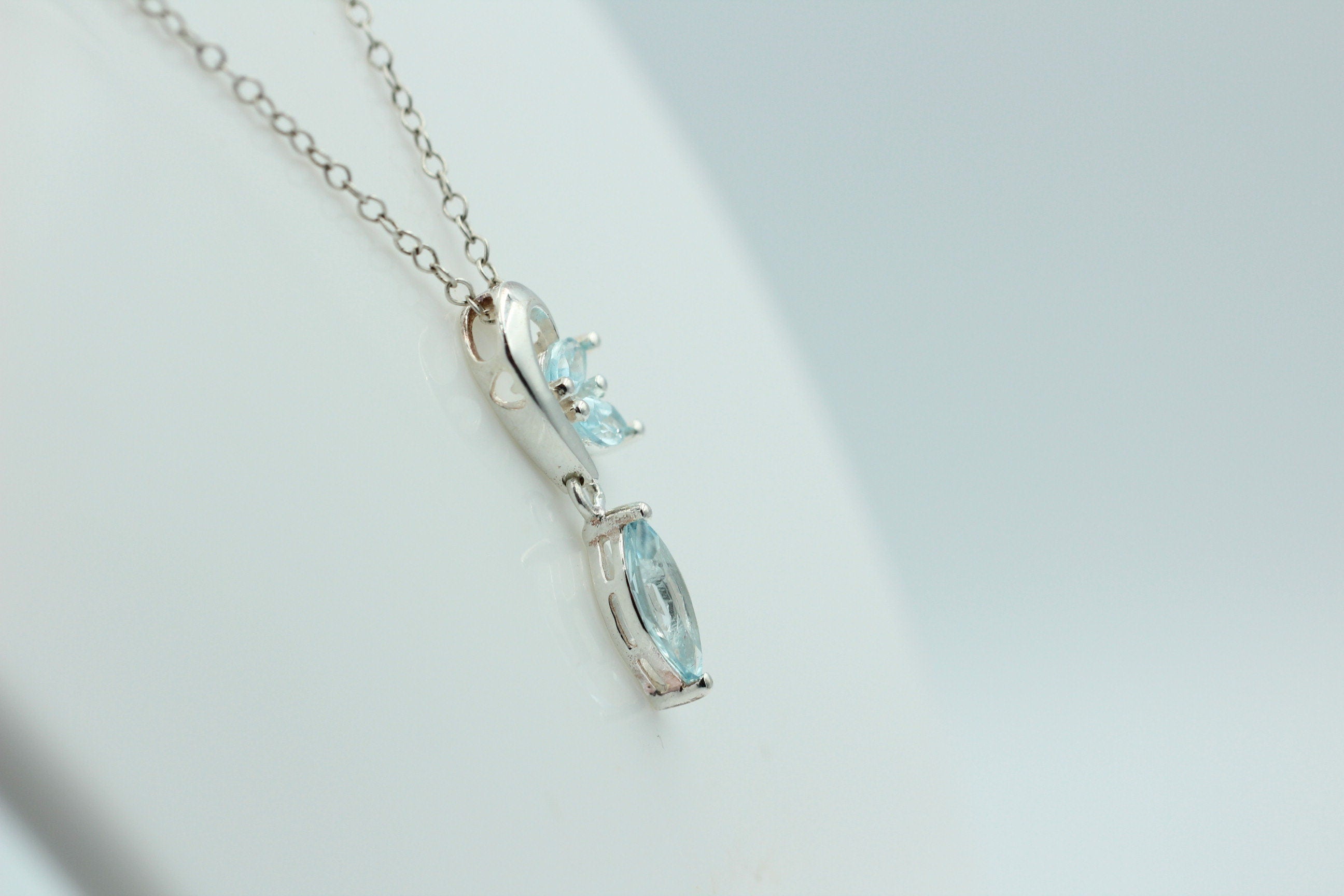 Edler 1,2 Carat Blautopas Design Anhänger 925 Silber Collier Kette blauer Topas