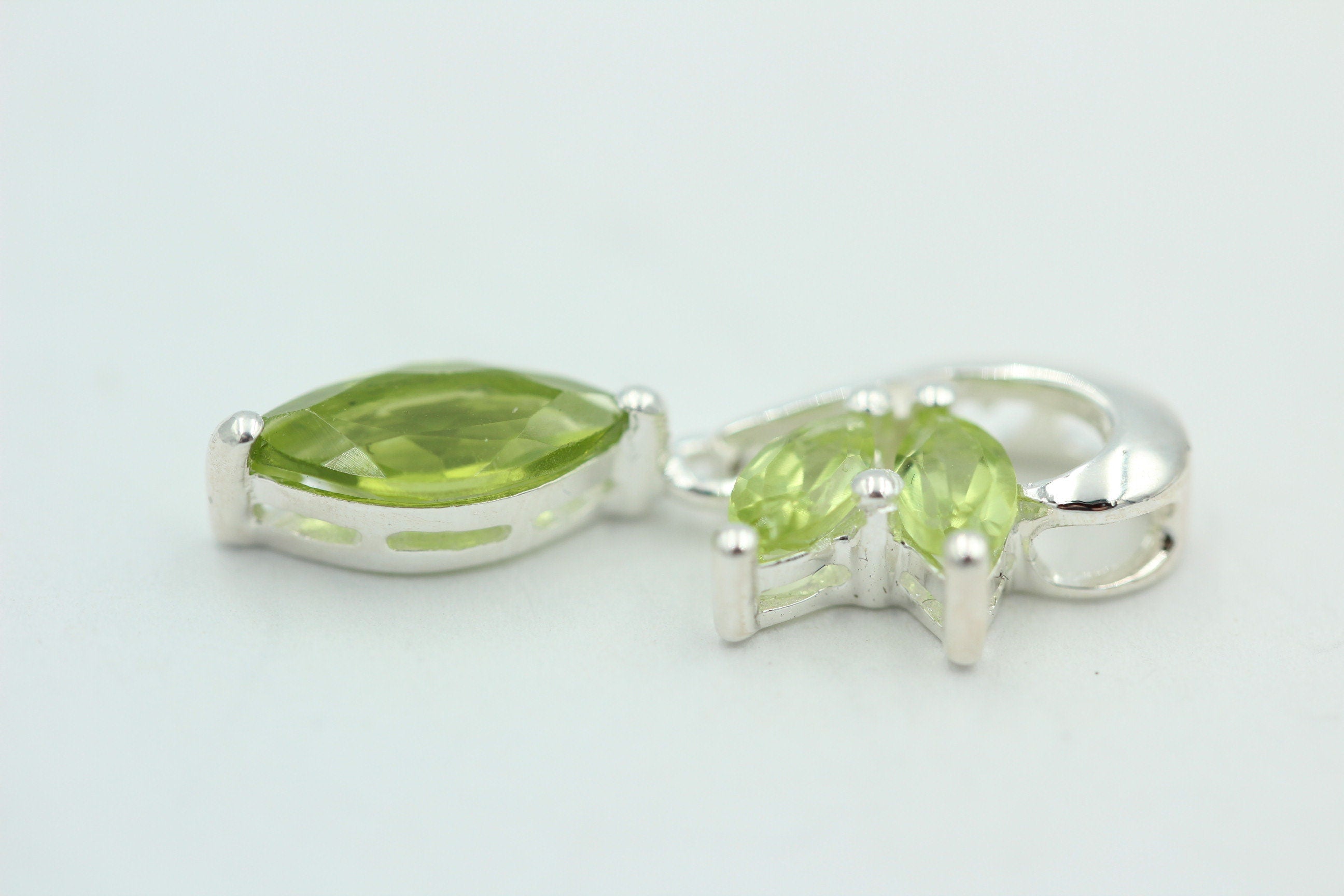 Edler 1,3 Carat Peridot Design Anhänger 925 Silber Collier Kette Olivin