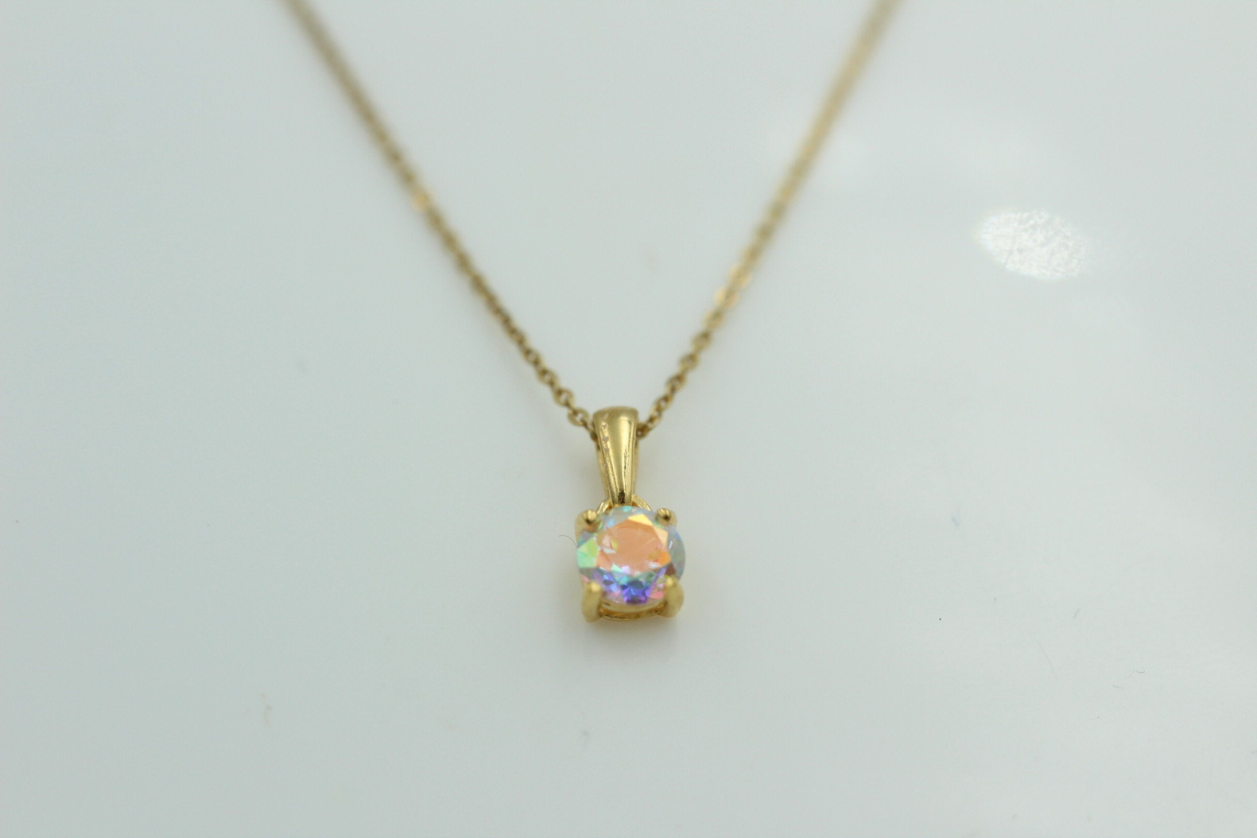 0,48 Carat Mercury Mystik Topas Anhänger 925 Sterlingsilber vergoldet Collier