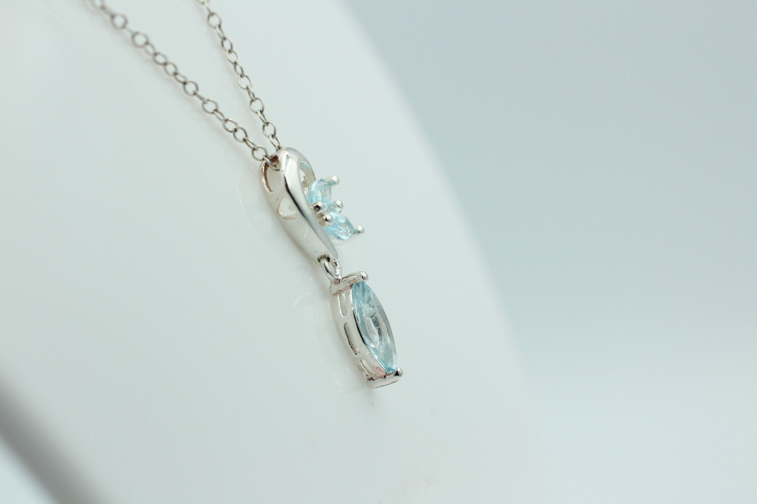 Edler 1,2 Carat Blautopas Design Anhänger 925 Silber Collier Kette blauer Topas