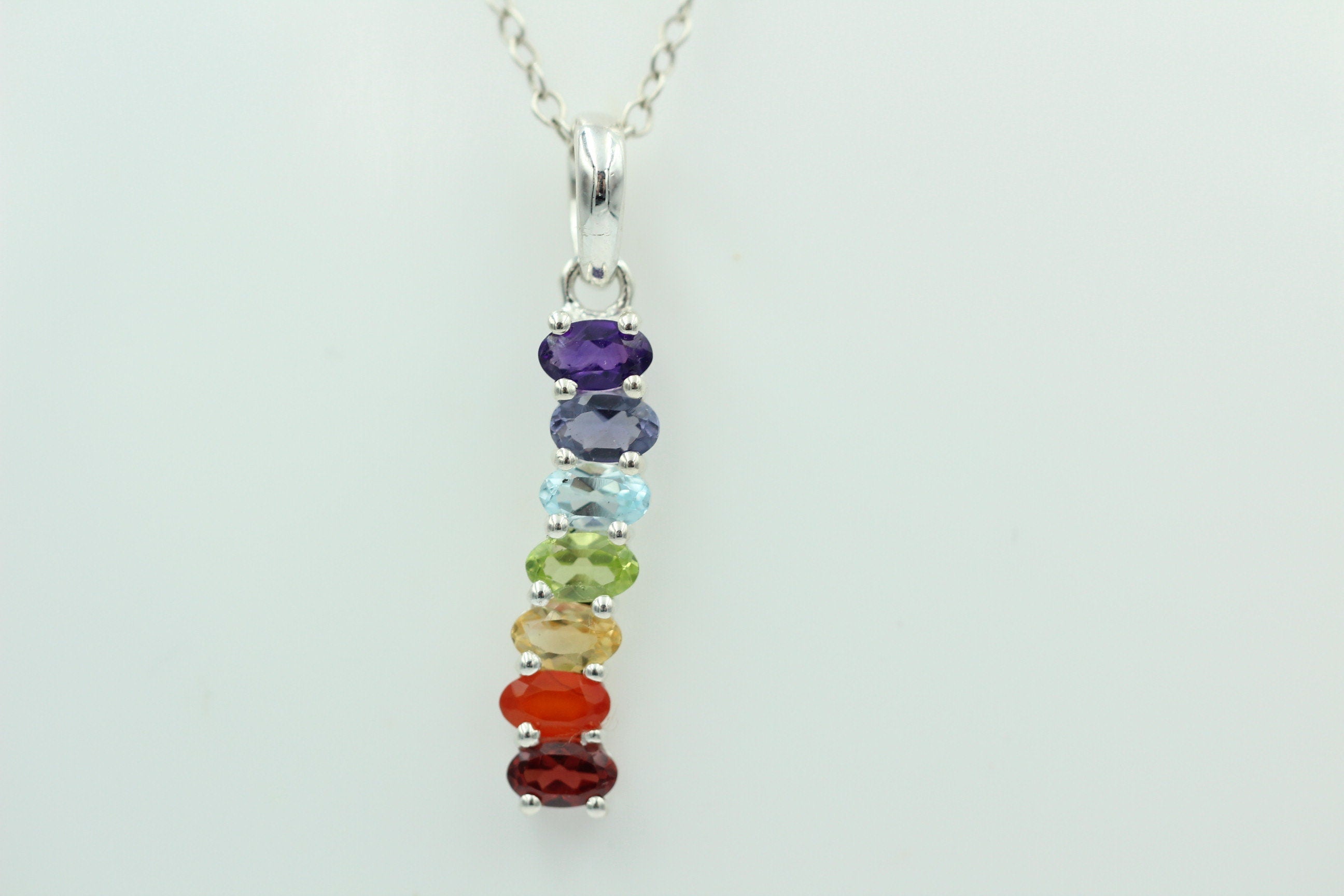 0,9 Carat Chakra Anhänger 925 Silber Collier Kette Chakraanhänger Top Edel
