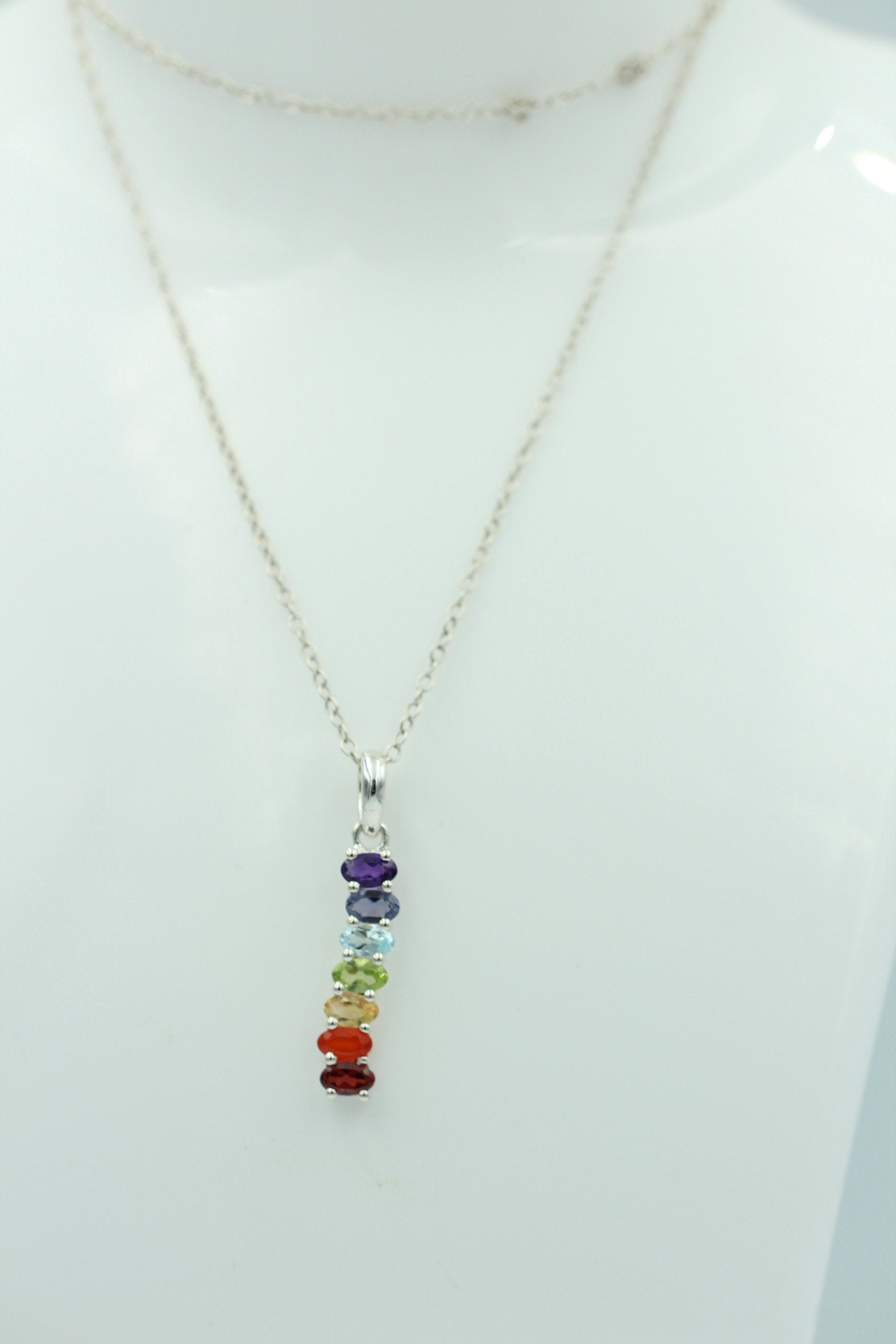 0,9 Carat Chakra Anhänger 925 Silber Collier Kette Chakraanhänger Top Edel