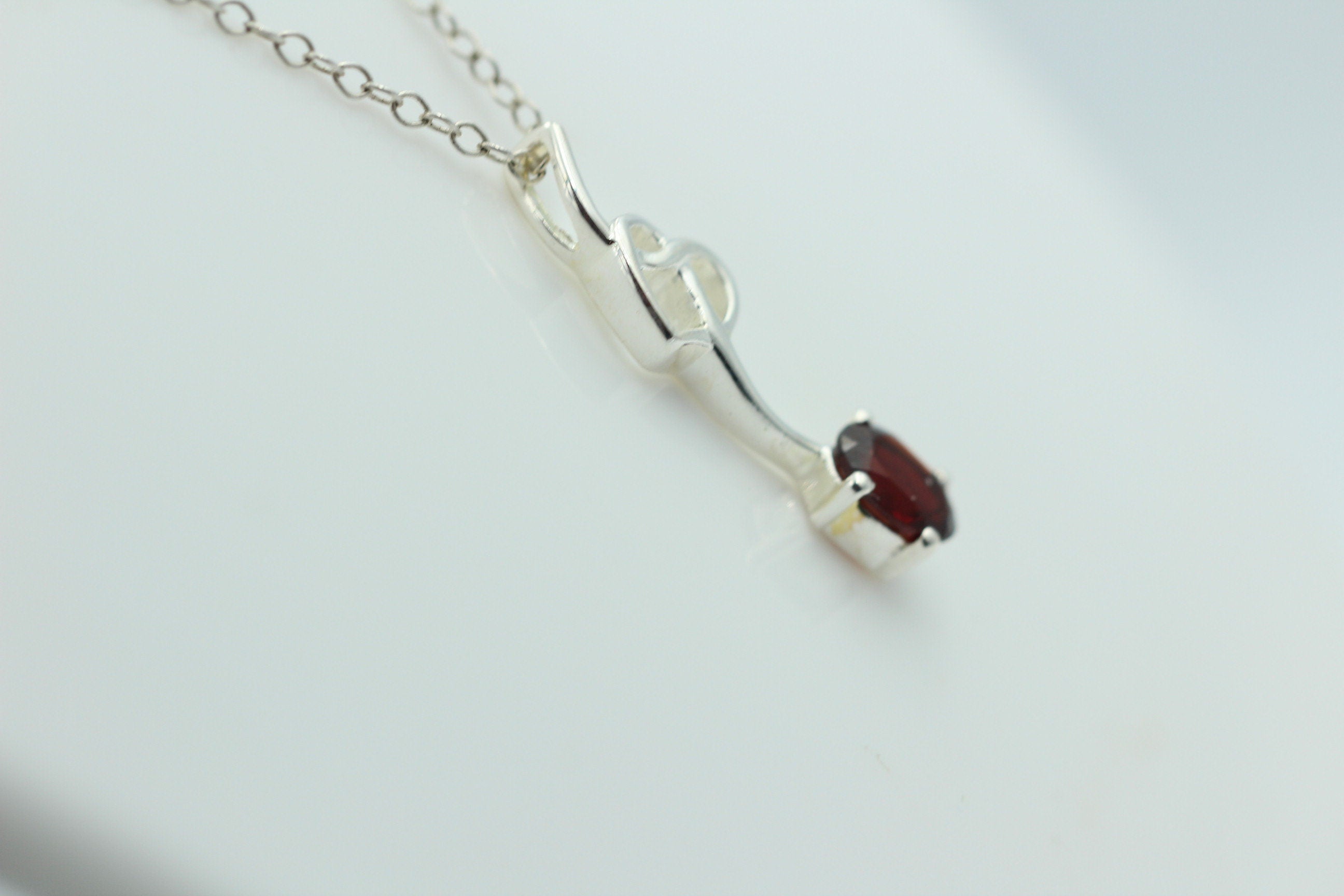 0,4 Carat Granat Anhänger 925 Silber Collier Kette Granatanhänger Granatschmuck