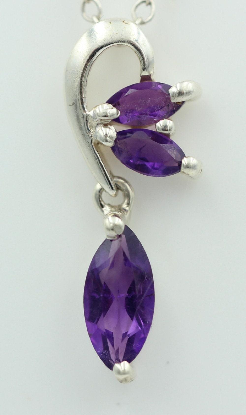 Edler 1,3 Carat Amethyst Design Anhänger 925 Silber Collier Kette Top