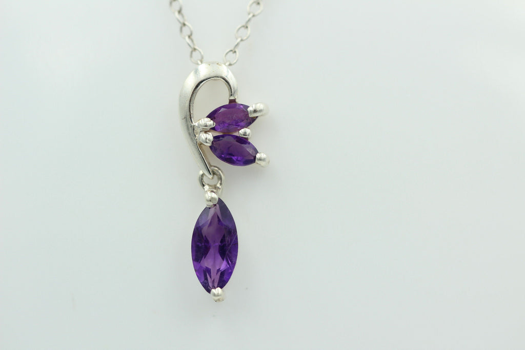 Edler 1,3 Carat Amethyst Design Anhänger 925 Silber Collier Kette Top