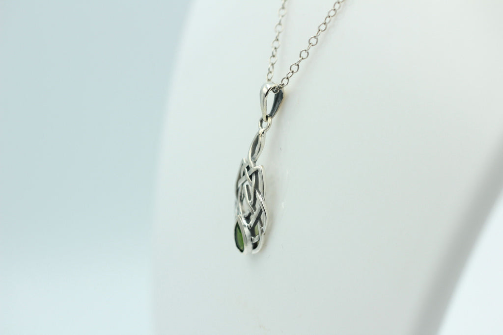 0,34 Carat Chromdiopsid Anhänger 925 Silber Keltisches Muster Collier Diopsid