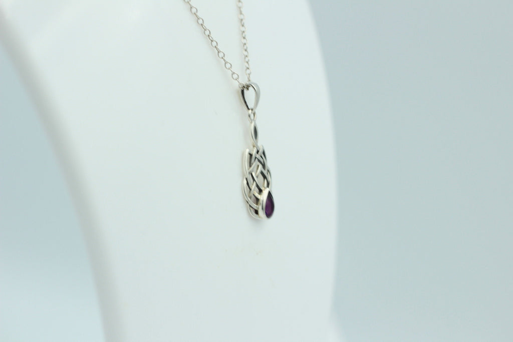 0,41 Carat Amethyst Anhänger 925 Silber Keltisches Muster Amethystschmuck