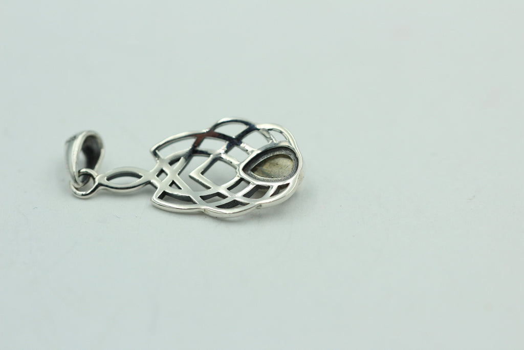 0,36 Labradorit Anhänger 925 Sterling Silber Collier Kette irrisierend