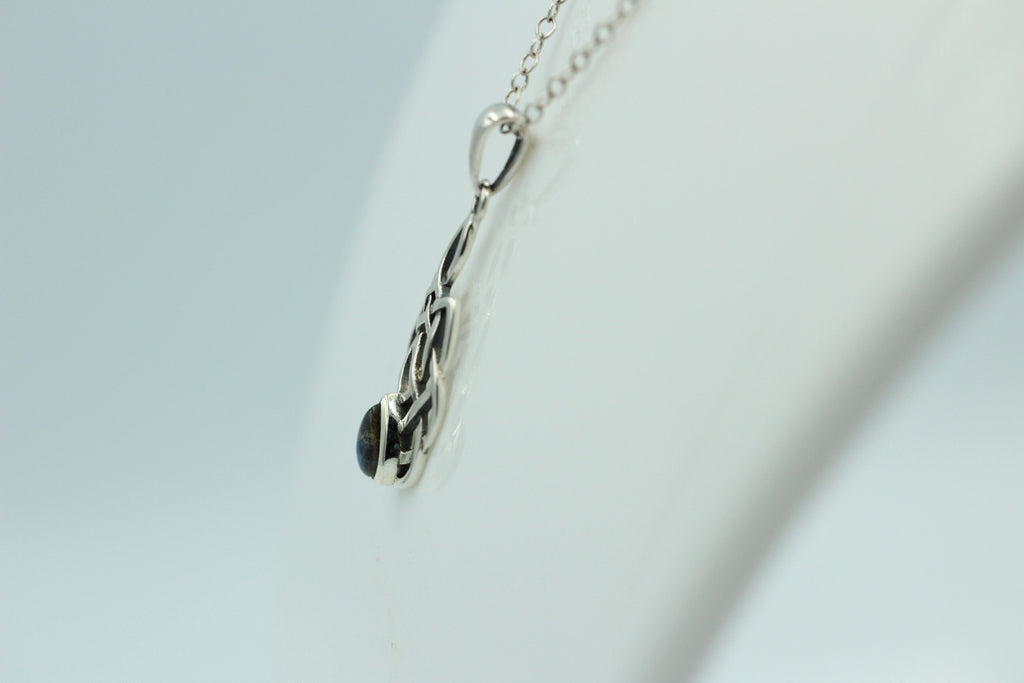 0,36 Labradorit Anhänger 925 Sterling Silber Collier Kette irrisierend