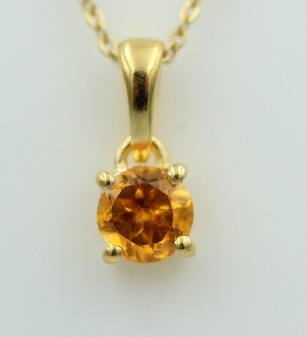 0,55 Carat sehr seltener Mandarin Granat Anhänger 925 Sterlingsilber vergoldet