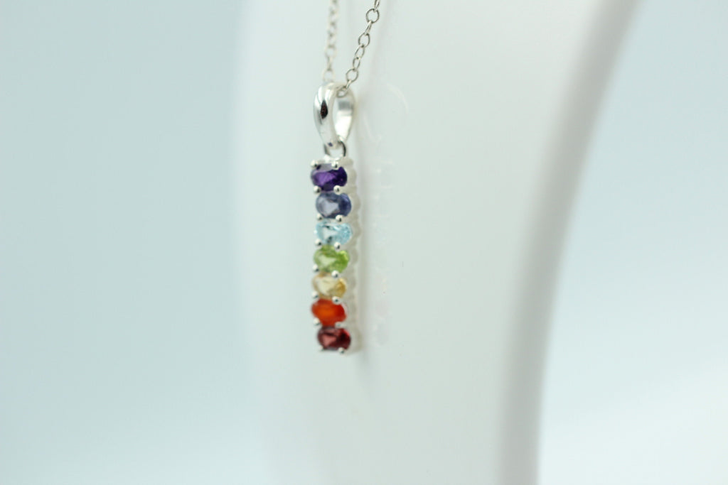 0,9 Carat Chakra Anhänger 925 Silber Collier Kette Chakraanhänger Top Edel