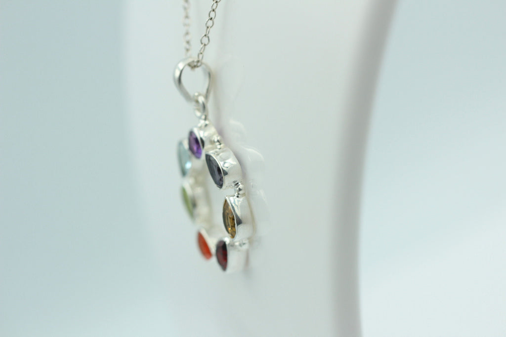 Chakra 4,9 Carat Anhänger 925 Silber Collier Charkraanhänger verschiedene Steine