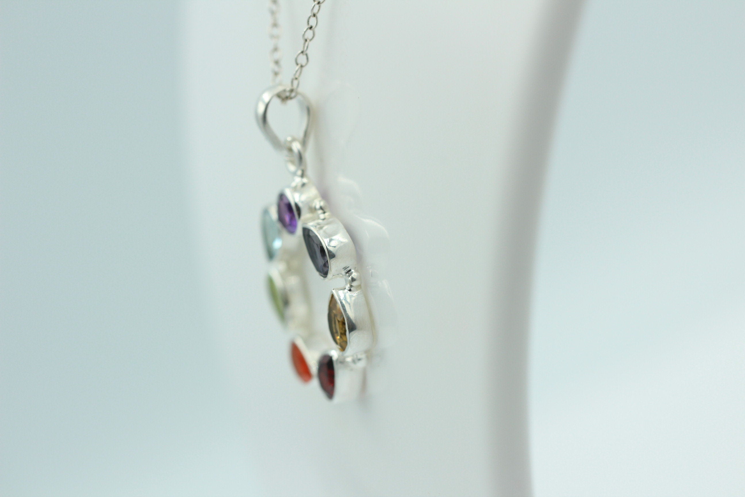 Chakra 4,9 Carat Anhänger 925 Silber Collier Charkraanhänger verschiedene Steine