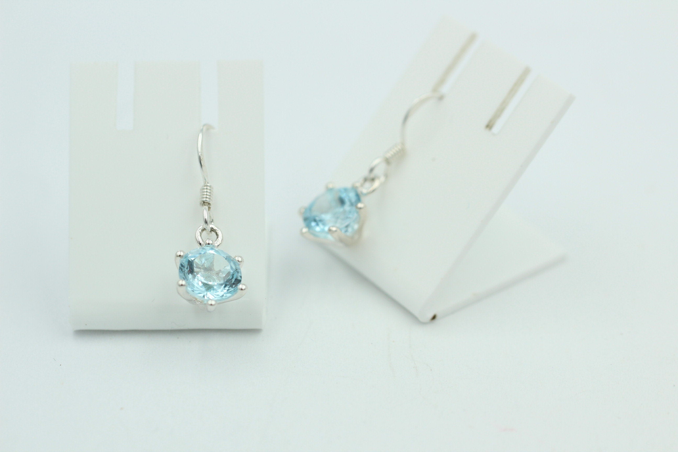 Edle 5,54 Carat Blautopas Ohrhänger 925 Silber himmelblauer Topas Ohrschmuck
