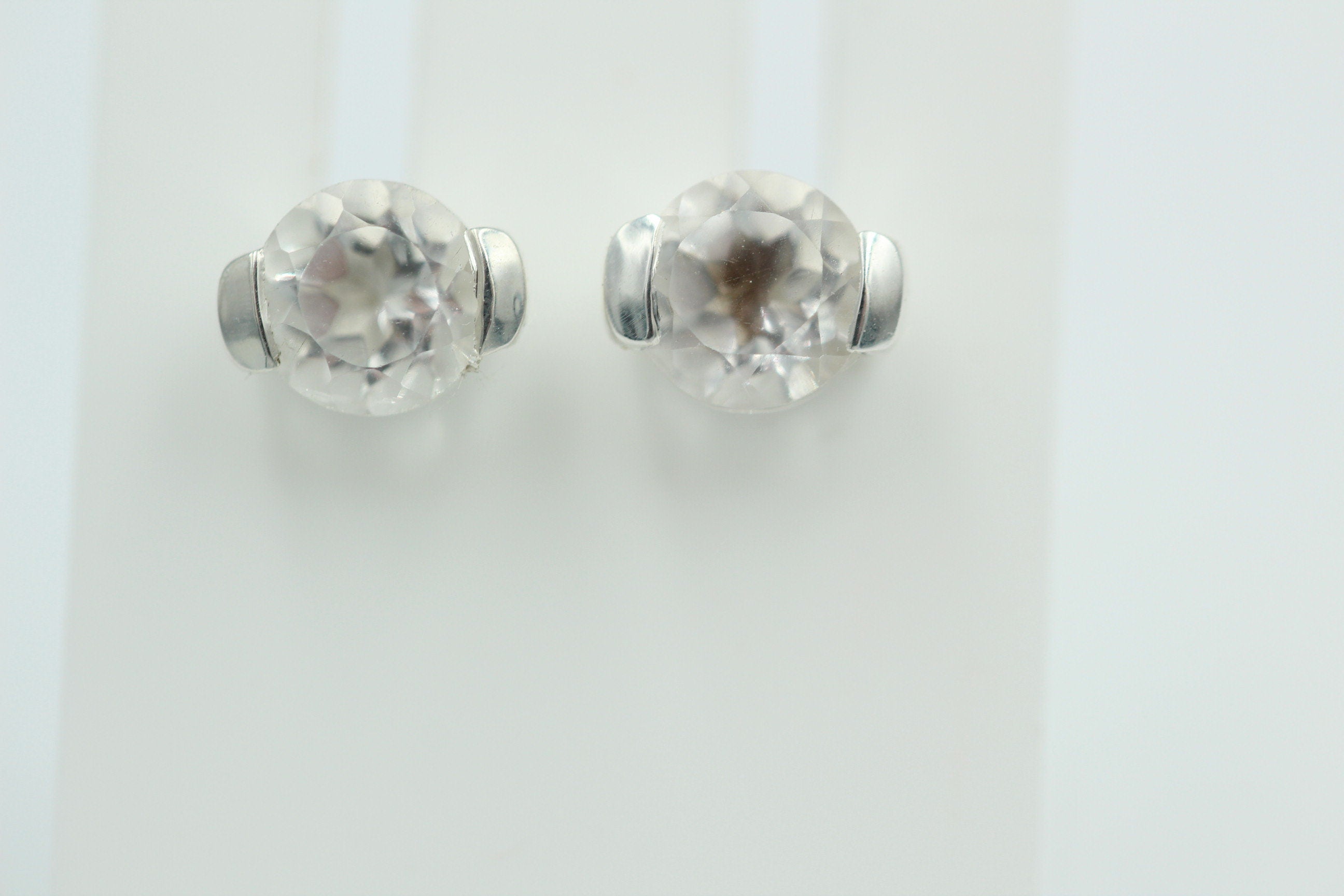 Edler 1,3 Carat Bergkristall Ohrstecker wunderbarer Edelstein Ohrschmucki to