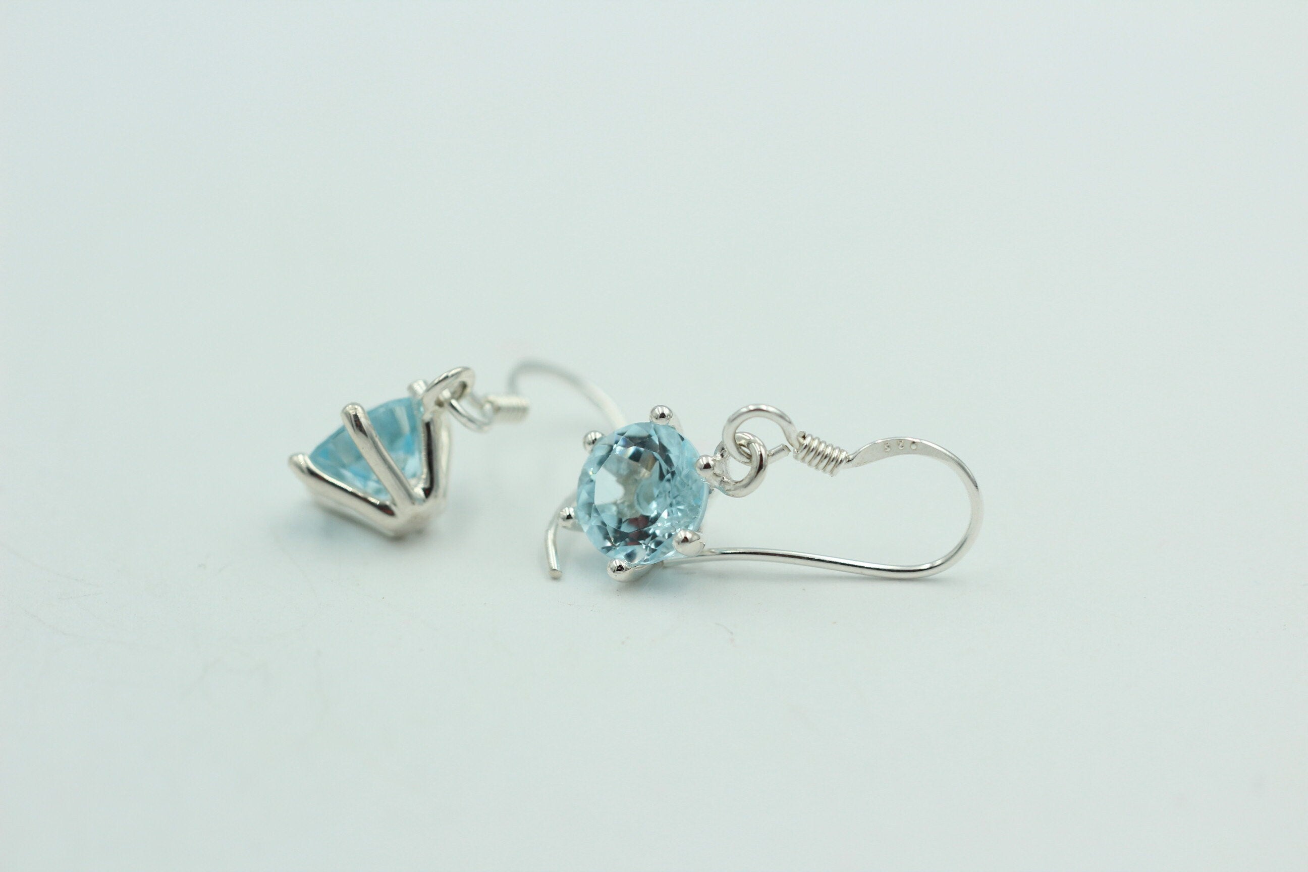 Edle 5,54 Carat Blautopas Ohrhänger 925 Silber himmelblauer Topas Ohrschmuck