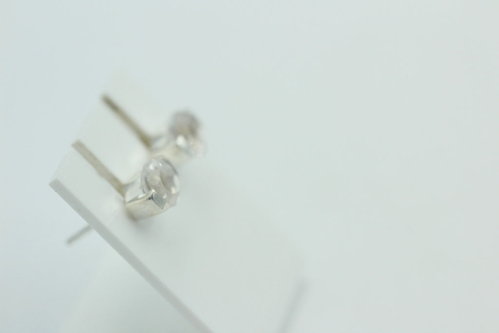 Edler 1,3 Carat Bergkristall Ohrstecker wunderbarer Edelstein Ohrschmucki to