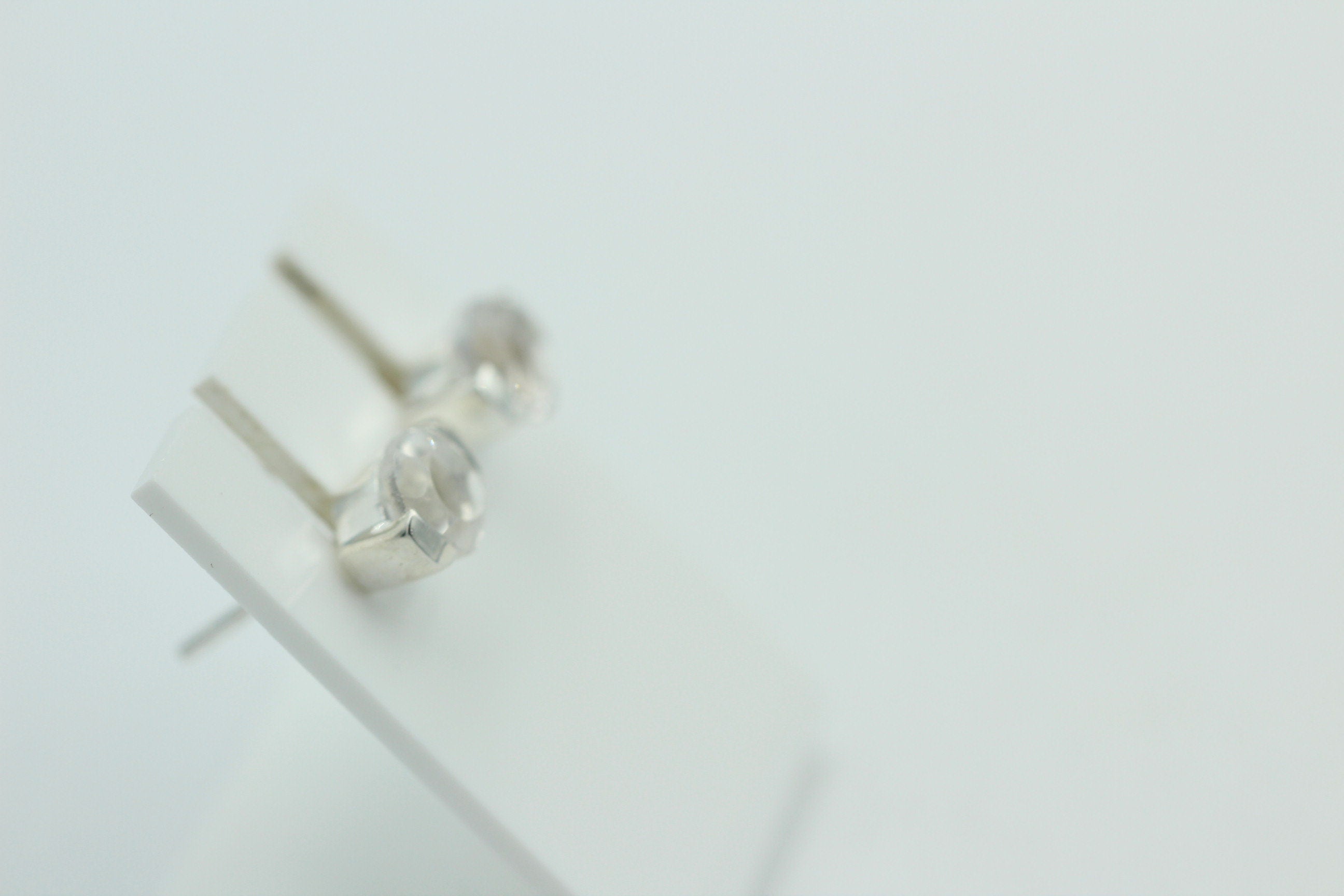 Edler 1,3 Carat Bergkristall Ohrstecker wunderbarer Edelstein Ohrschmucki to