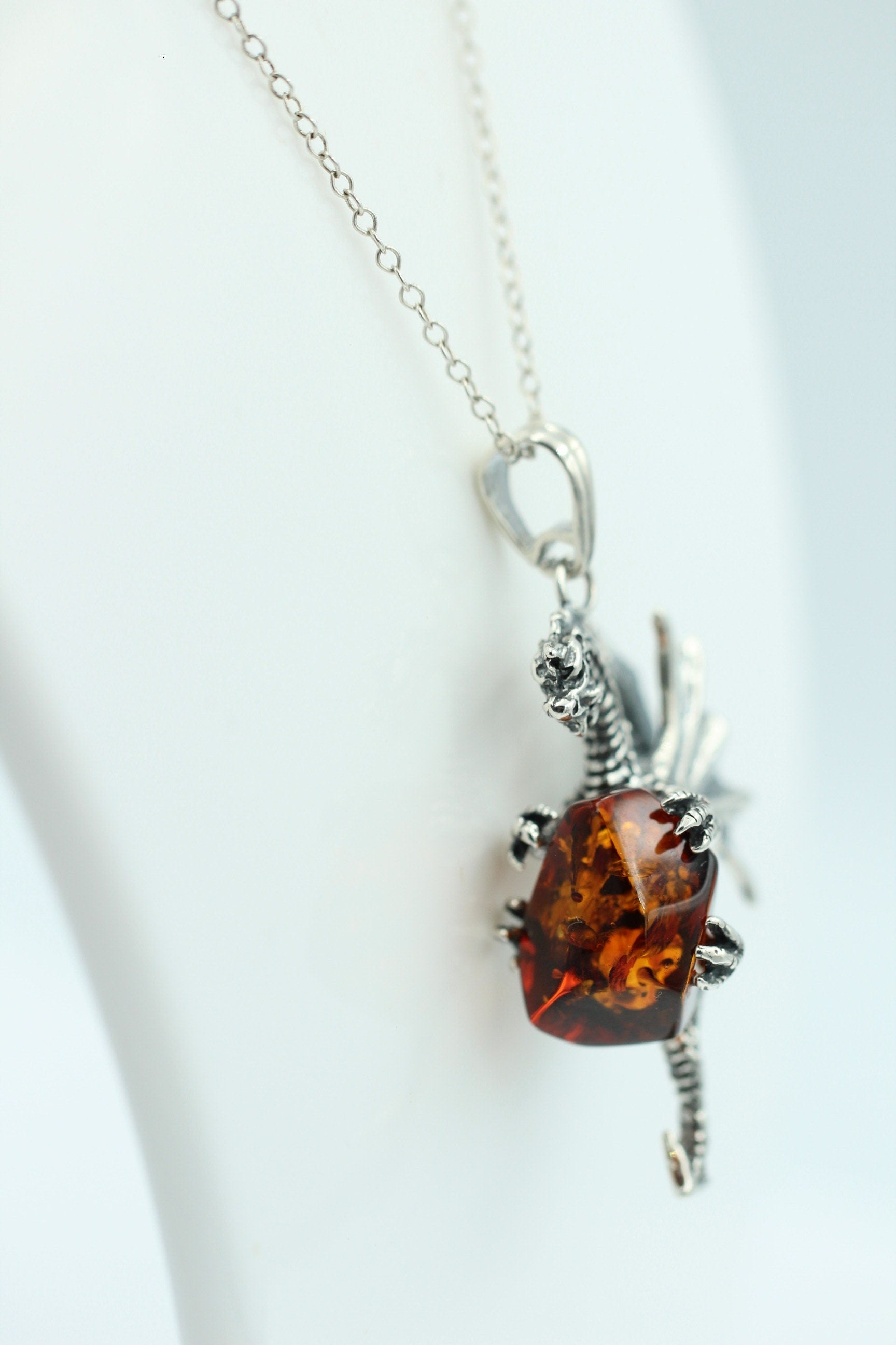Drache mit Bernstein 925 Silber Drachenanhänger plastisch ausgeführt Top Schmuck