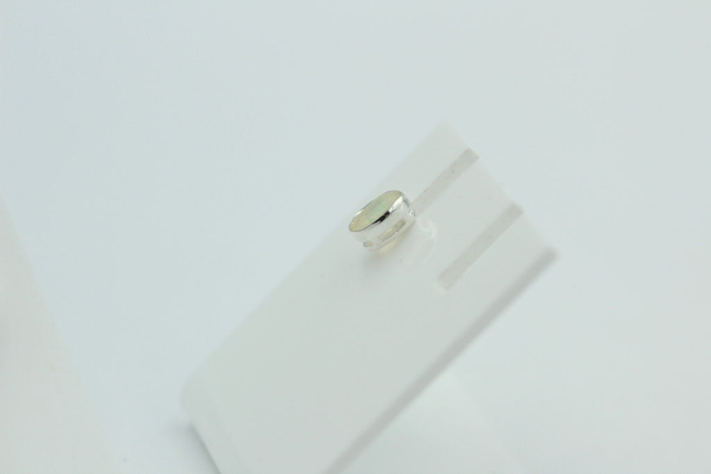 Edler 0,4 Carat Äthiopischer Opal Ohrstecker 925 Silber Welo Opal aus Äfrika