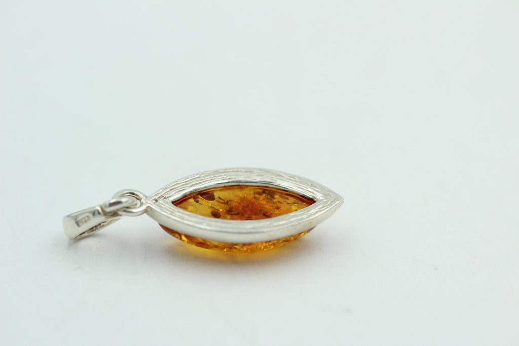 Bernstein Design Anhänger 925 Silber Collier Kette Bernsteinanhänger Top