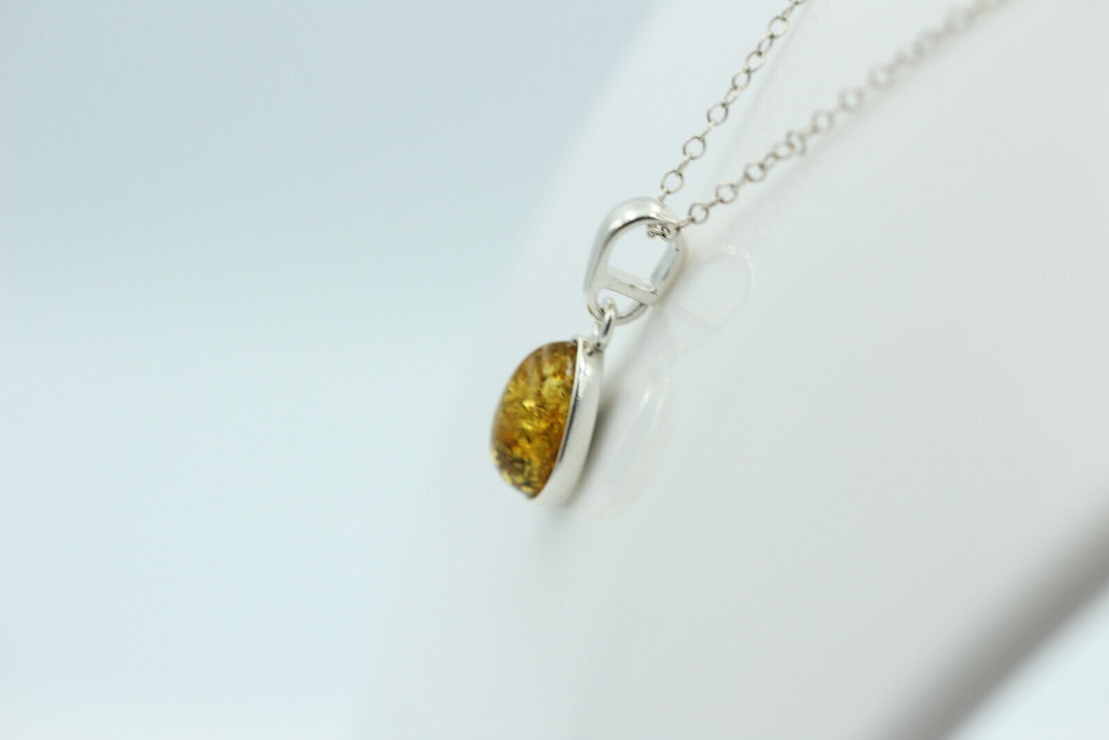 Bernstein Anhänger 925 Silber Collier Kette edel und schön Traum eines Anhängers