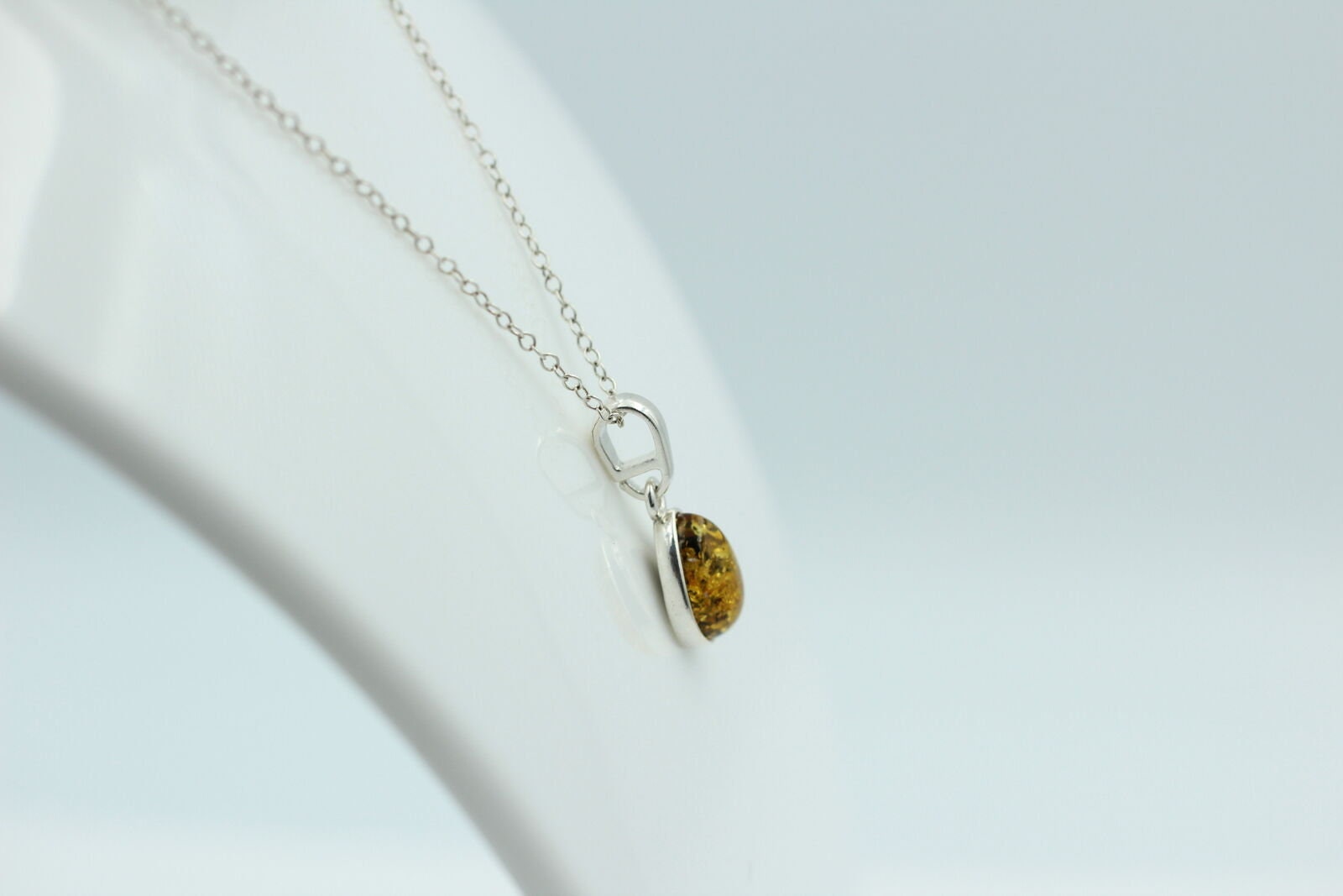 Bernstein Anhänger 925 Silber Collier Kette edel und schön Traum eines Anhängers