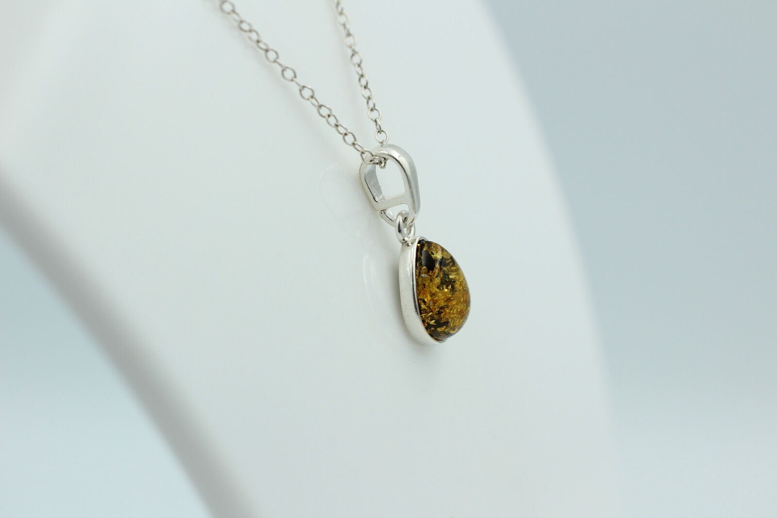 Bernstein Anhänger 925 Silber Collier Kette edel und schön Traum eines Anhängers