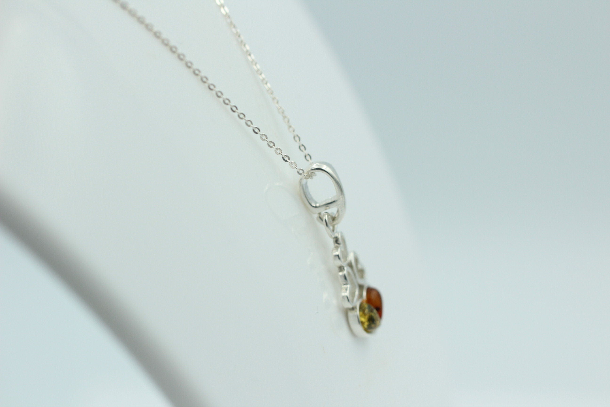 Bernstein Anhänger 925 Silber verschiedene Herzen Collier Kette zweifarbig