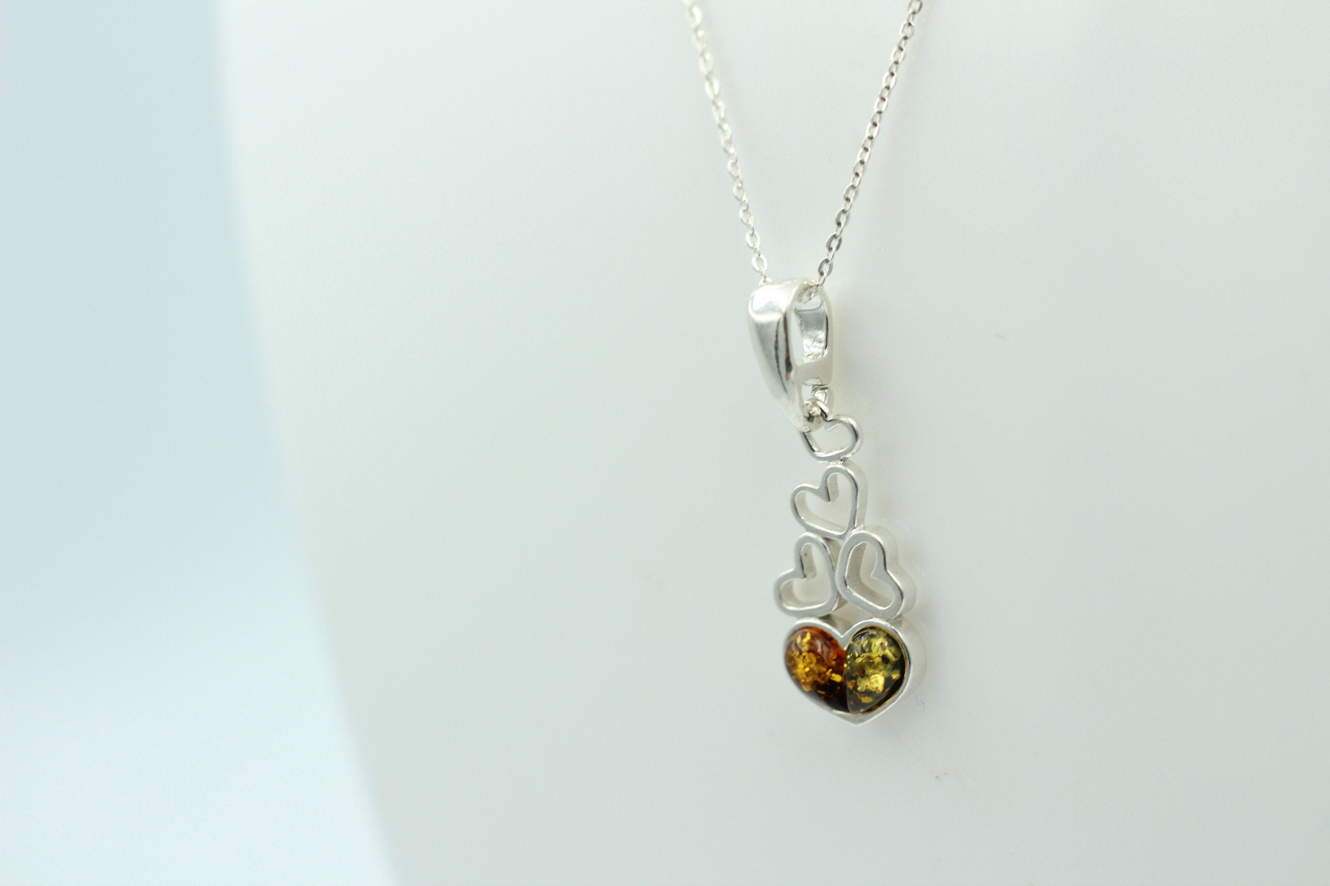 Bernstein Anhänger 925 Silber verschiedene Herzen Collier Kette zweifarbeit