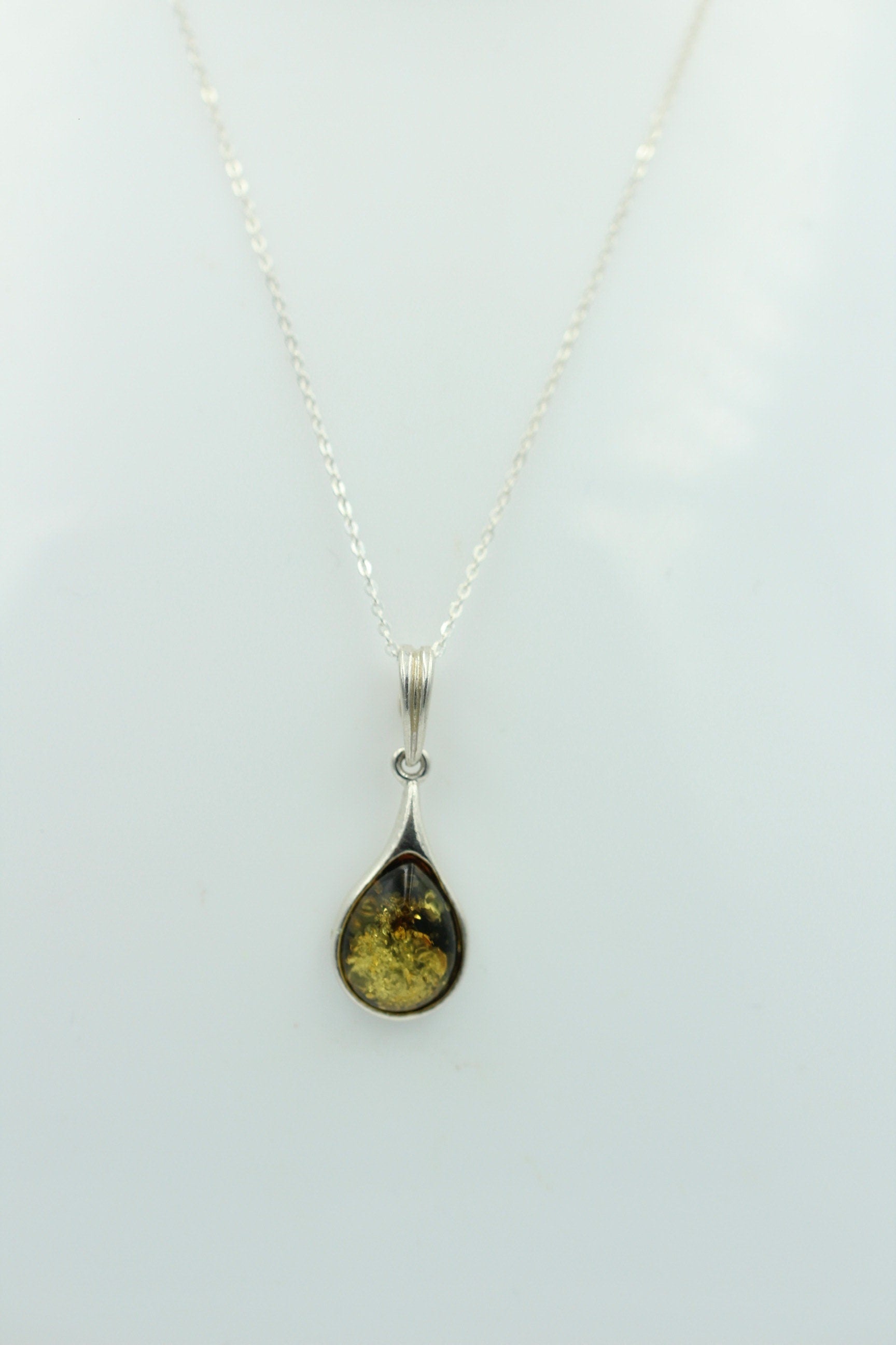 Bernstein Anhänger 925 Silber Collier Kette edel und schön Traum eines Anhängers
