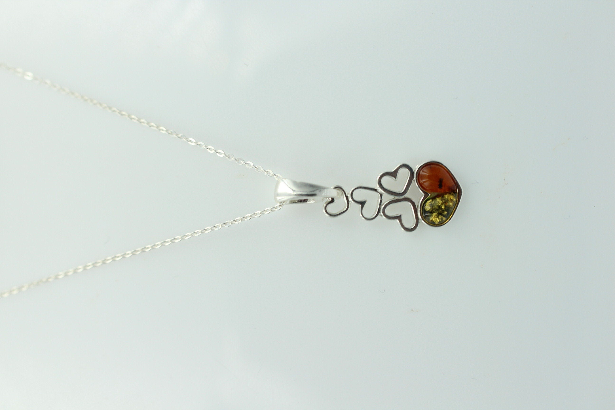 Bernstein Anhänger 925 Silber verschiedene Herzen Collier Kette zweifarbig