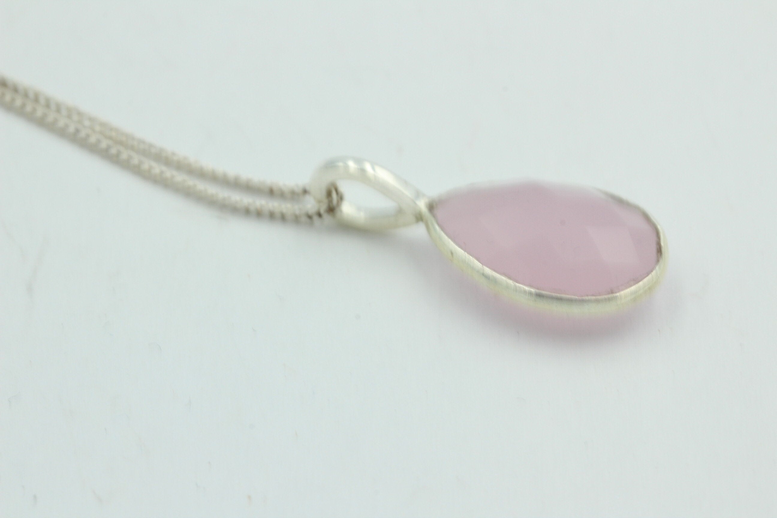 Rosenquarz Anhänger mit Kette bis ca 45 cm Sonderposten