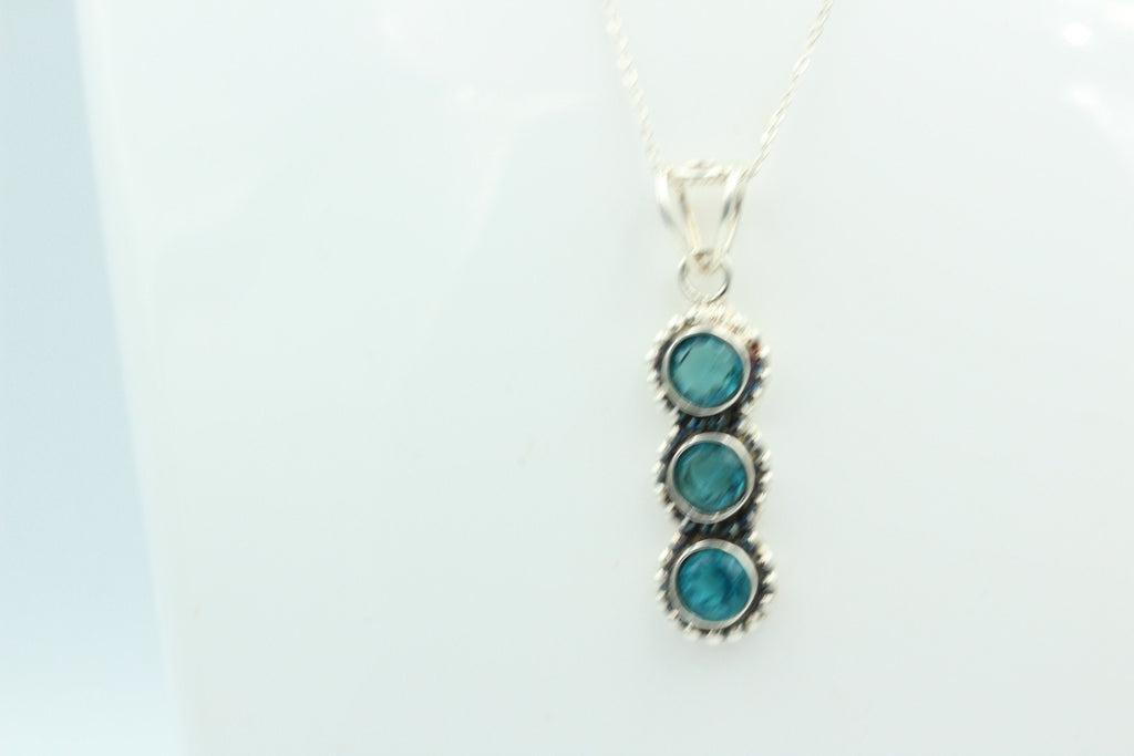 Blautopas Anhänger 925 Silber Collier Kette blauer Topas Sonderposten