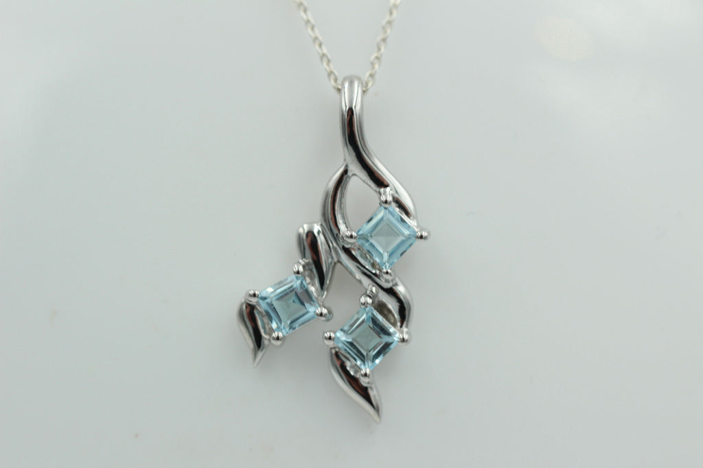 Edler 1,2 Carat Blautopas Anhänger 925 Silber Collier Kette Topasanhänger Top