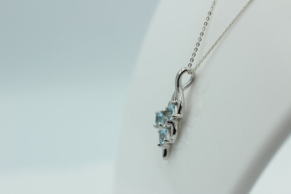 Edler 1,2 Carat Blautopas Anhänger 925 Silber Collier Kette Topasanhänger Top