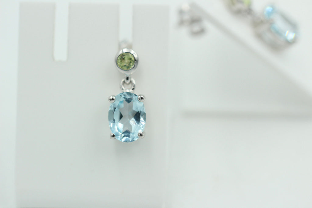 Edle 2,6 Carat Blautopas Peridot Ohrstecker Ohrhänger 925 Silber Ohrschmuck