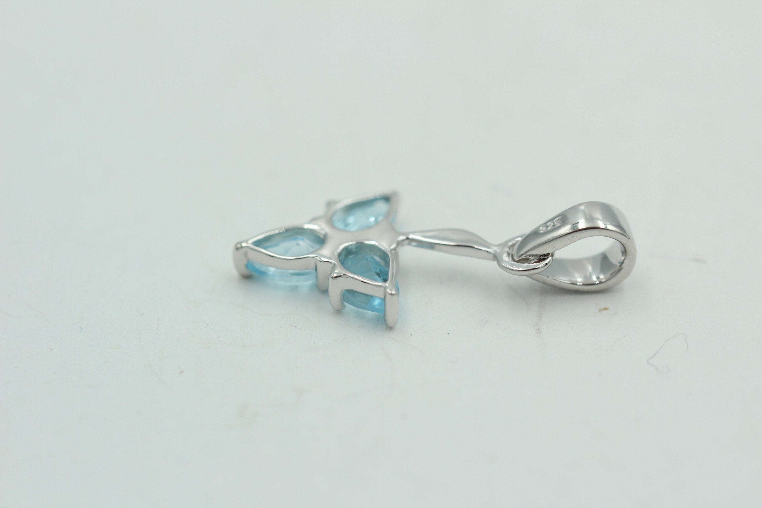 1,3 Carat Blautopas Anhänger 925 Silber Designschmuck Collier Kette Topas