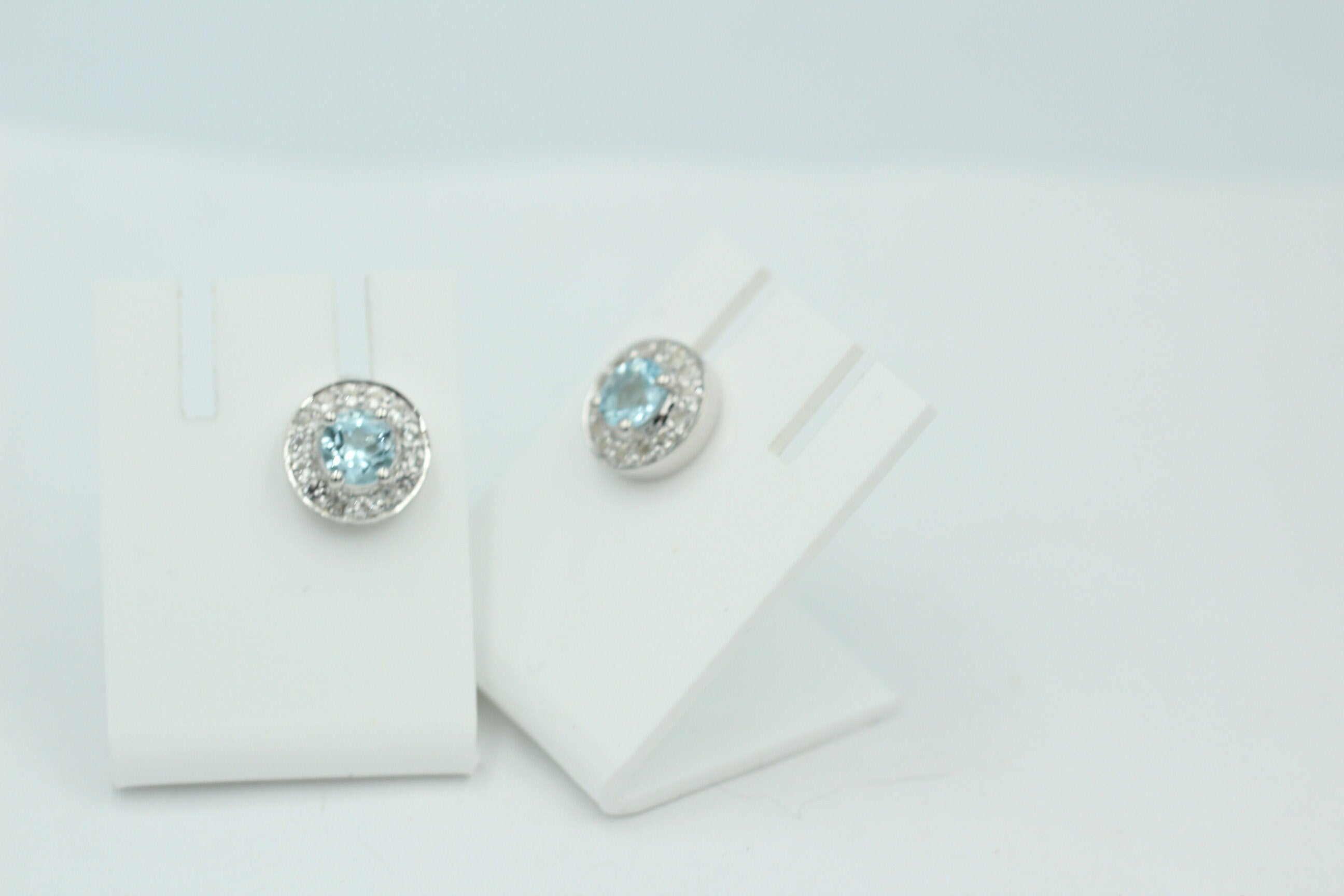 Edle 1,0 Carat Blautopas Weißtopas Ohrstecker 925 Silber Ohrring himmelblau Top