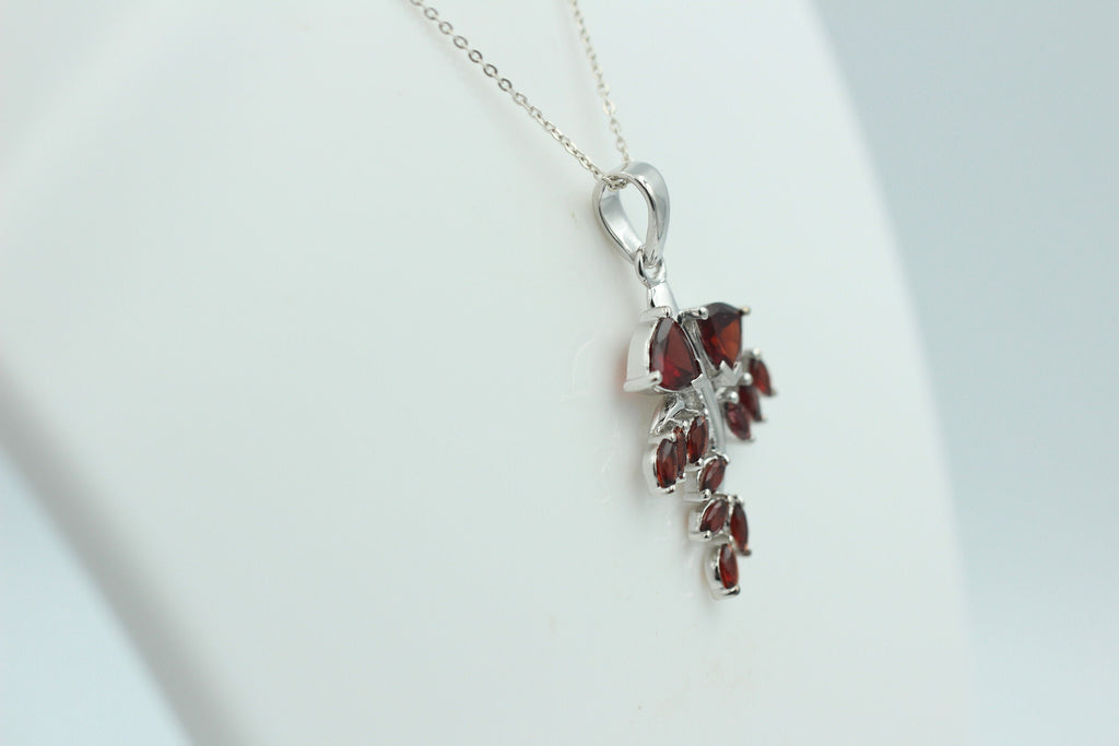 2,50 Carat blutroter Granat Anhänger 925 Silber Collier kette Granatanhänger